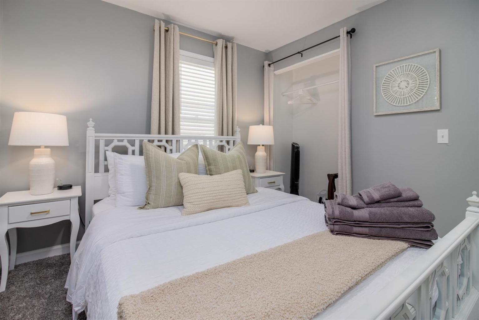 New! 3BR I 2BA Home in the Vibrant City of Hazel Park