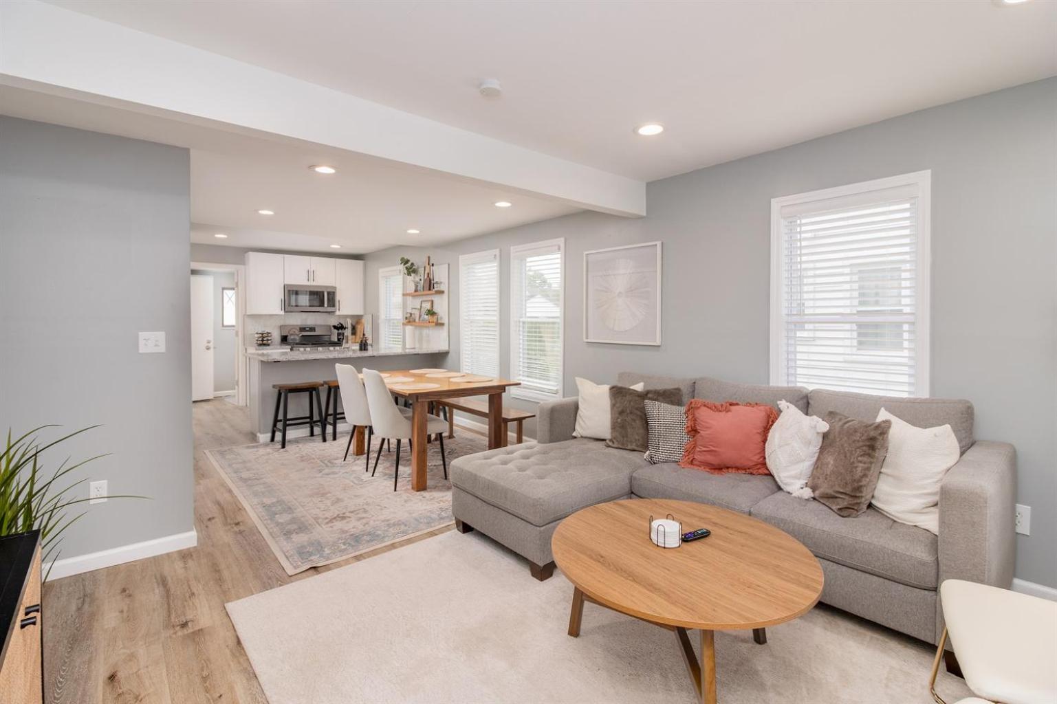 New! 3BR I 2BA Home in the Vibrant City of Hazel Park