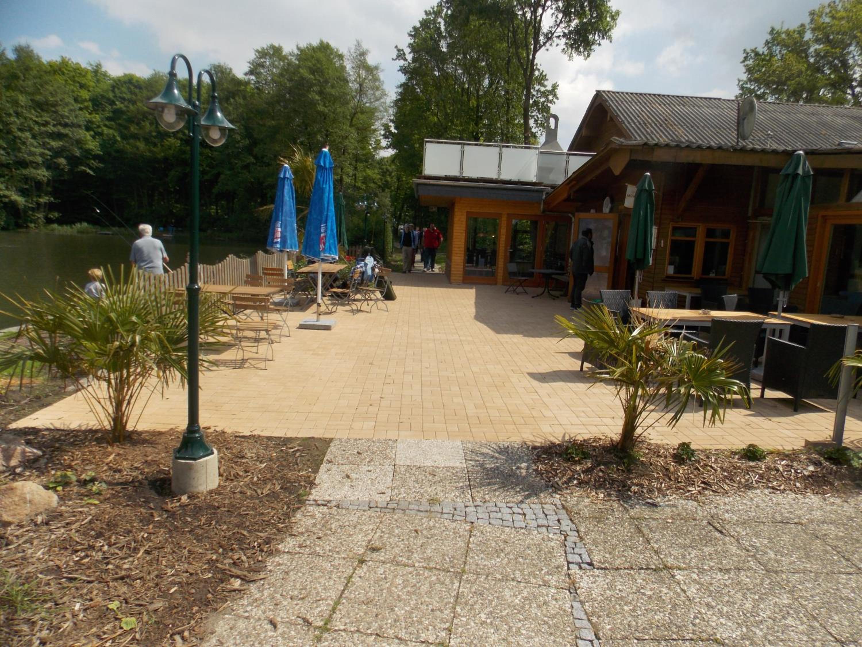 Angelhof Weseloh view 3