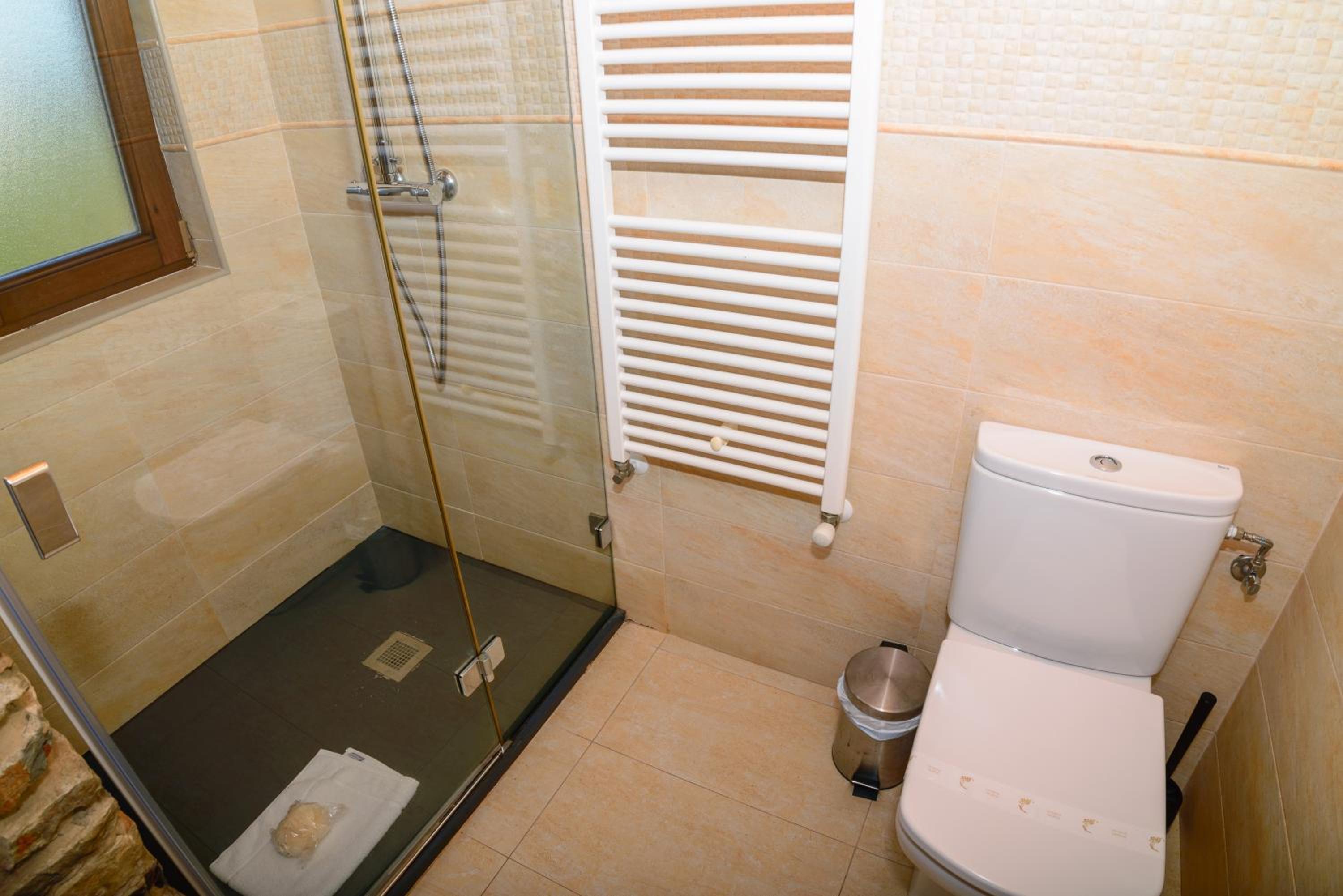 Casona de Llanorrozo Apartamentos Rurales