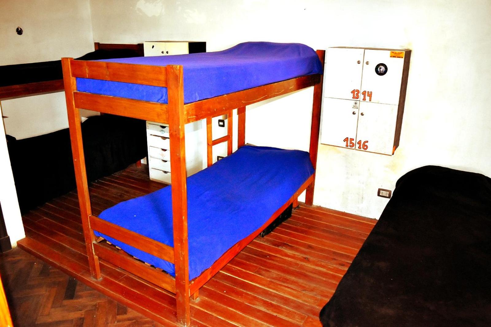 Zeppelin Art-Hostel