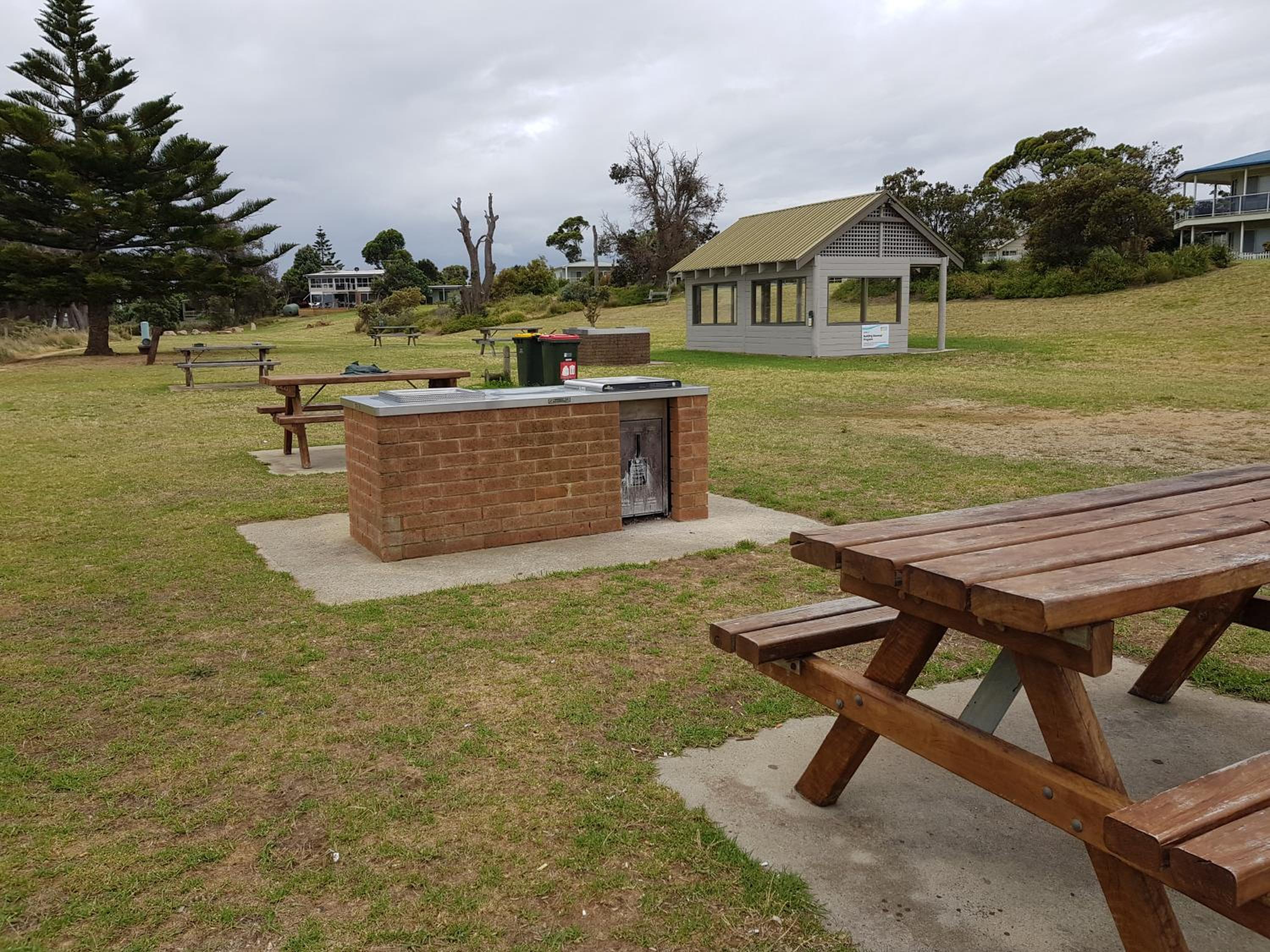 Bay Breeze Beach Holiday Home