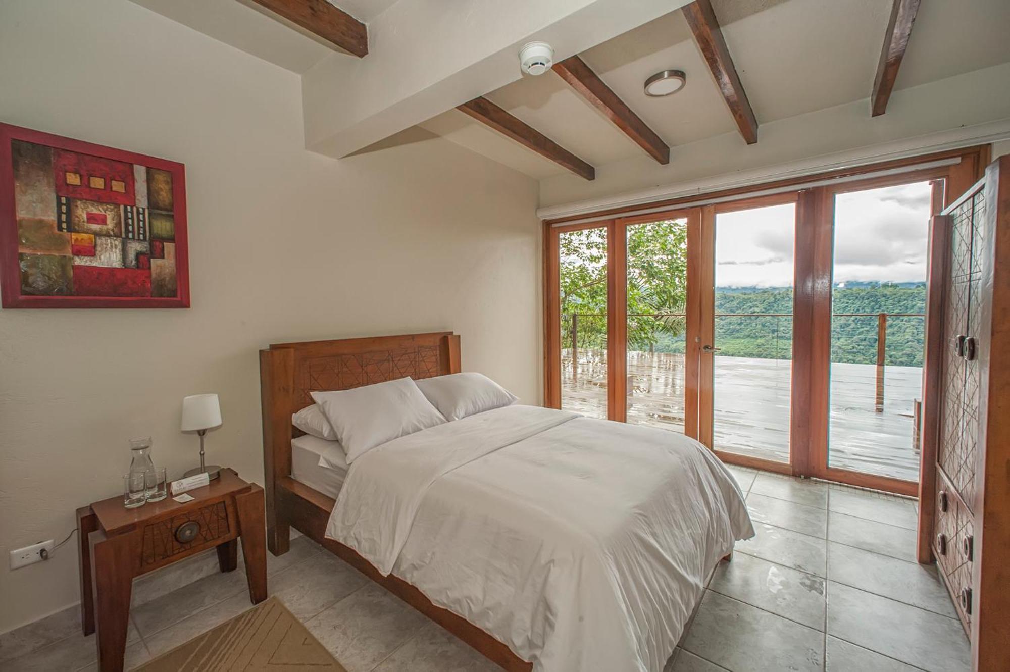 Kapari Natural Lodge & Spa