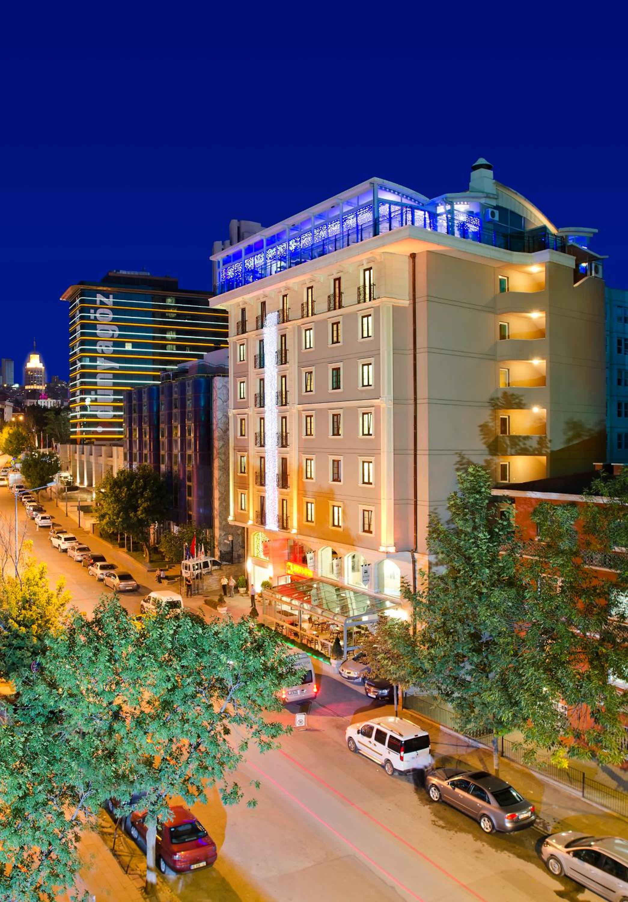 Midas Hotel - Image 24