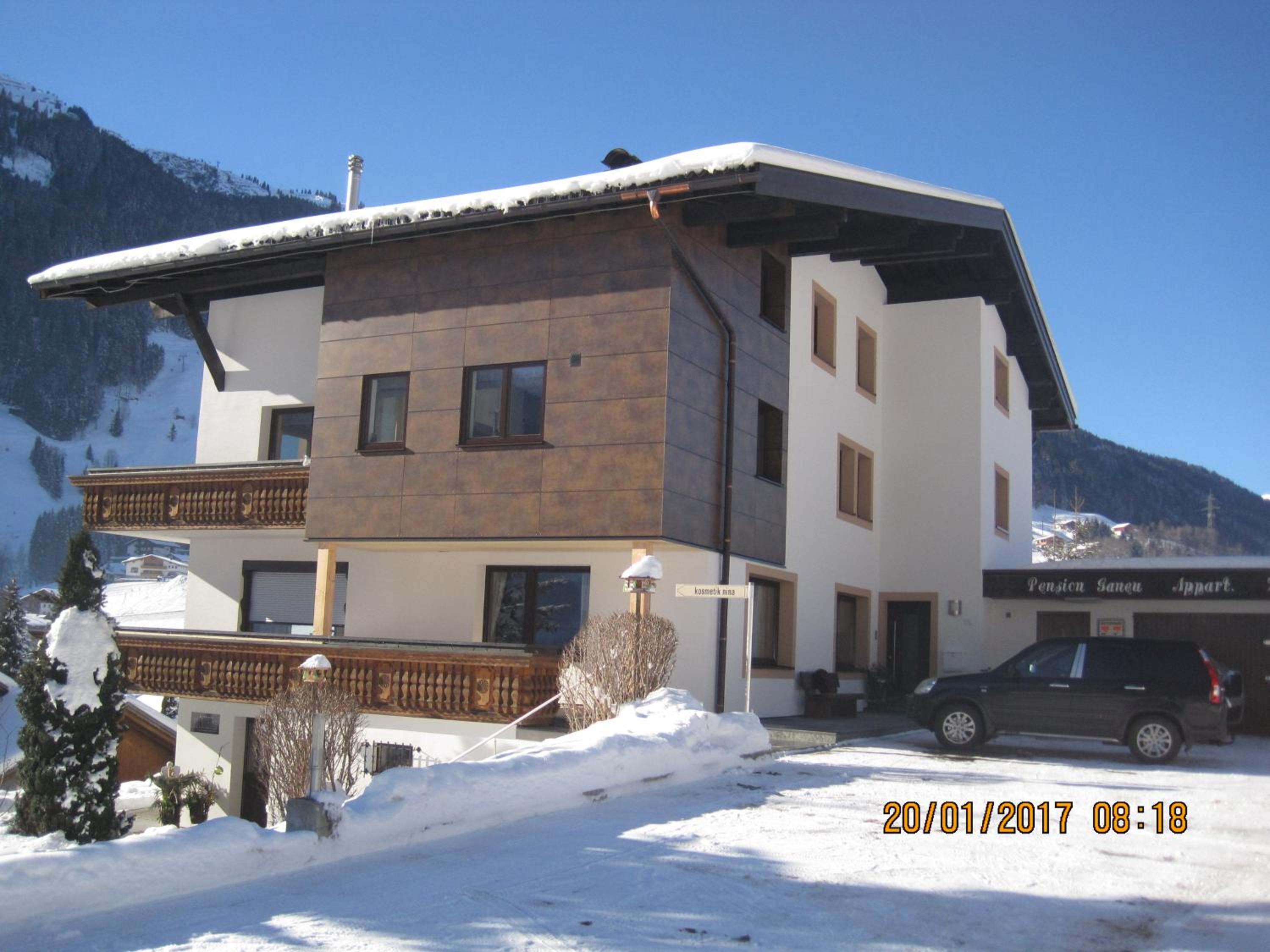 Photo 15