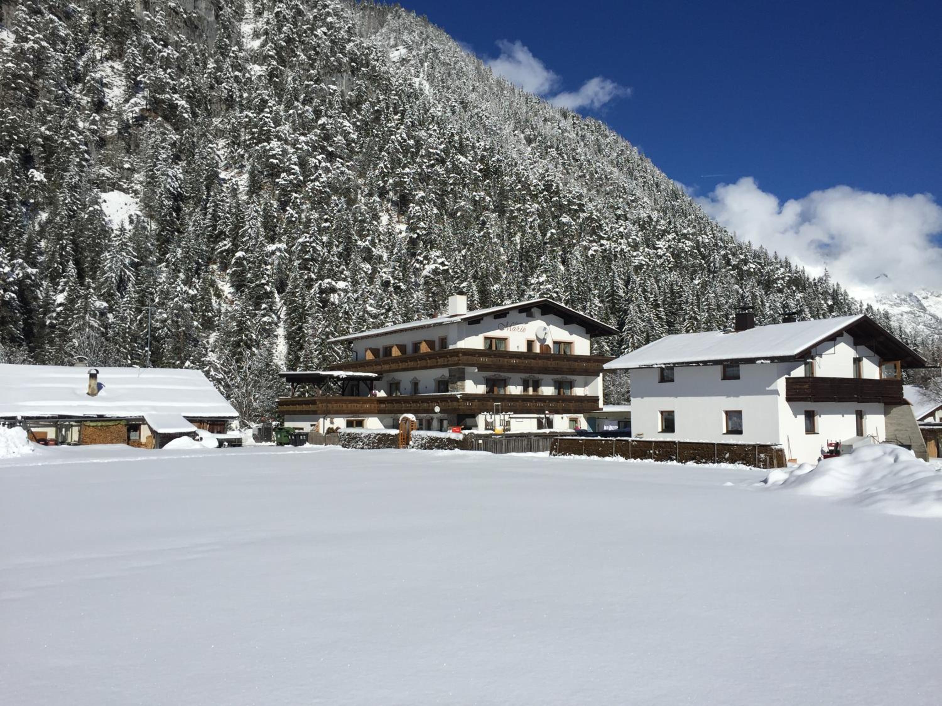 Pension und Apartments Landhaus Marie
