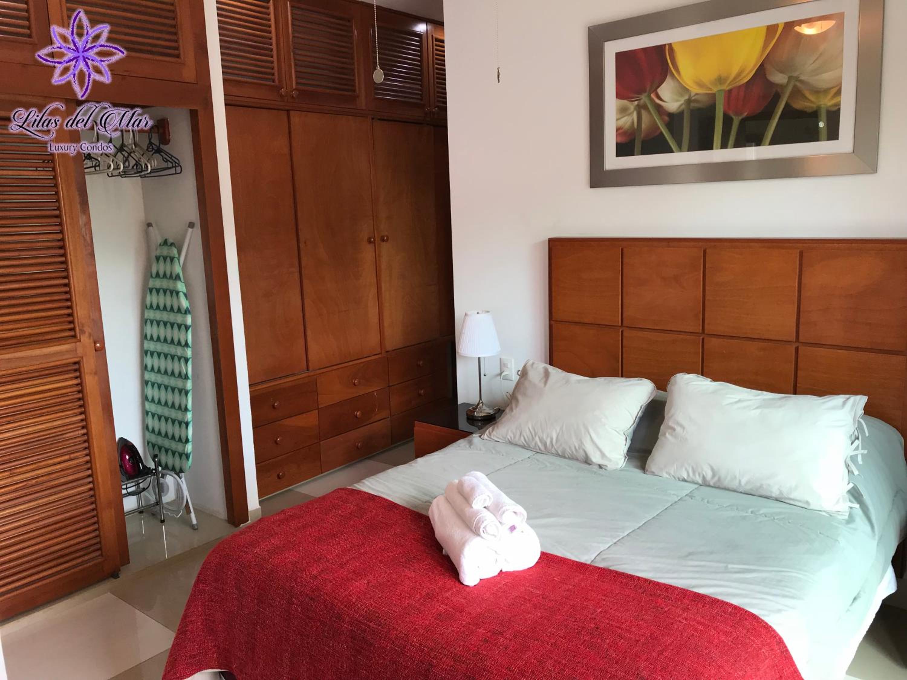 Lilas del Mar Apartments