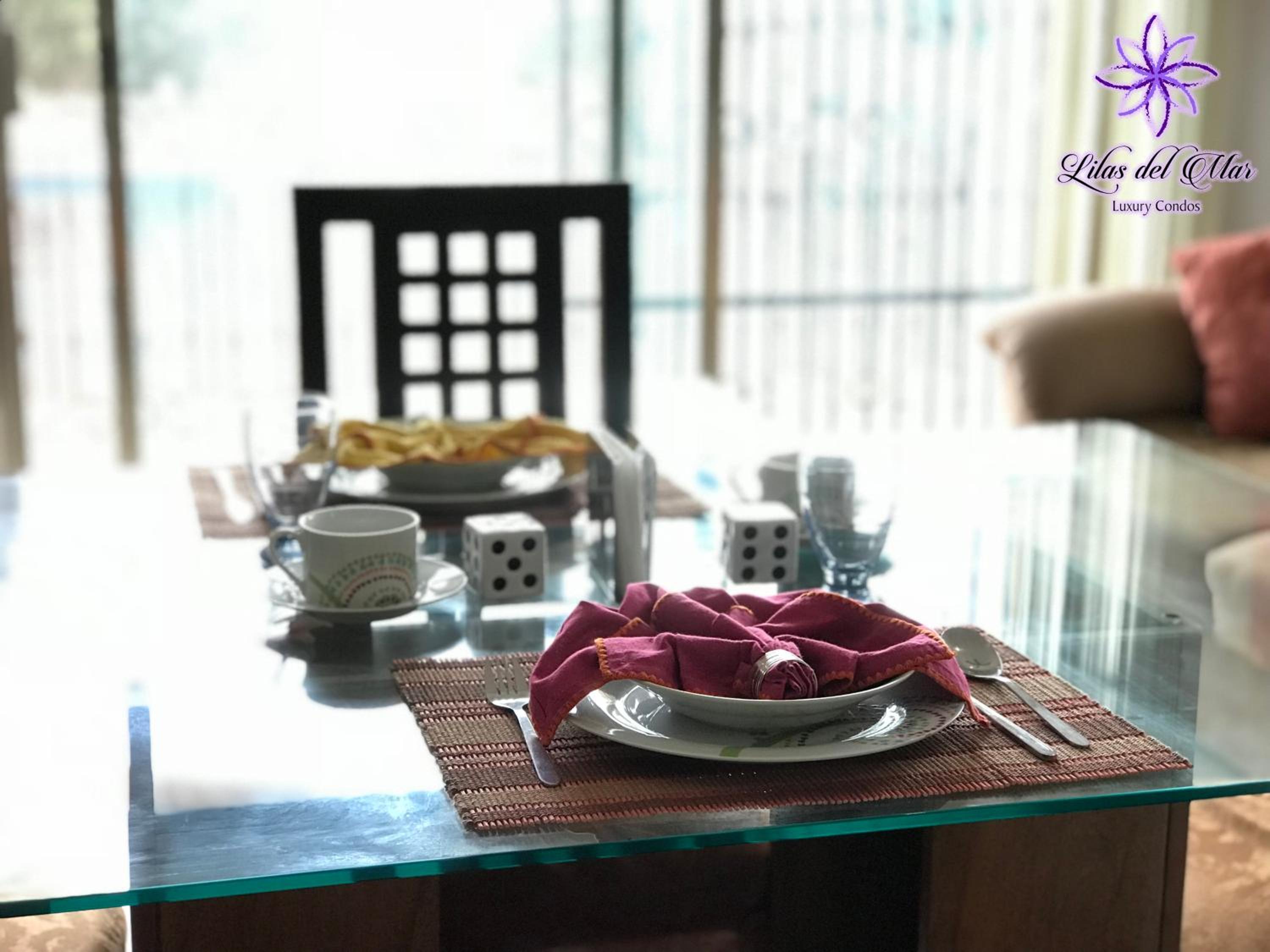 Lilas del Mar Apartments