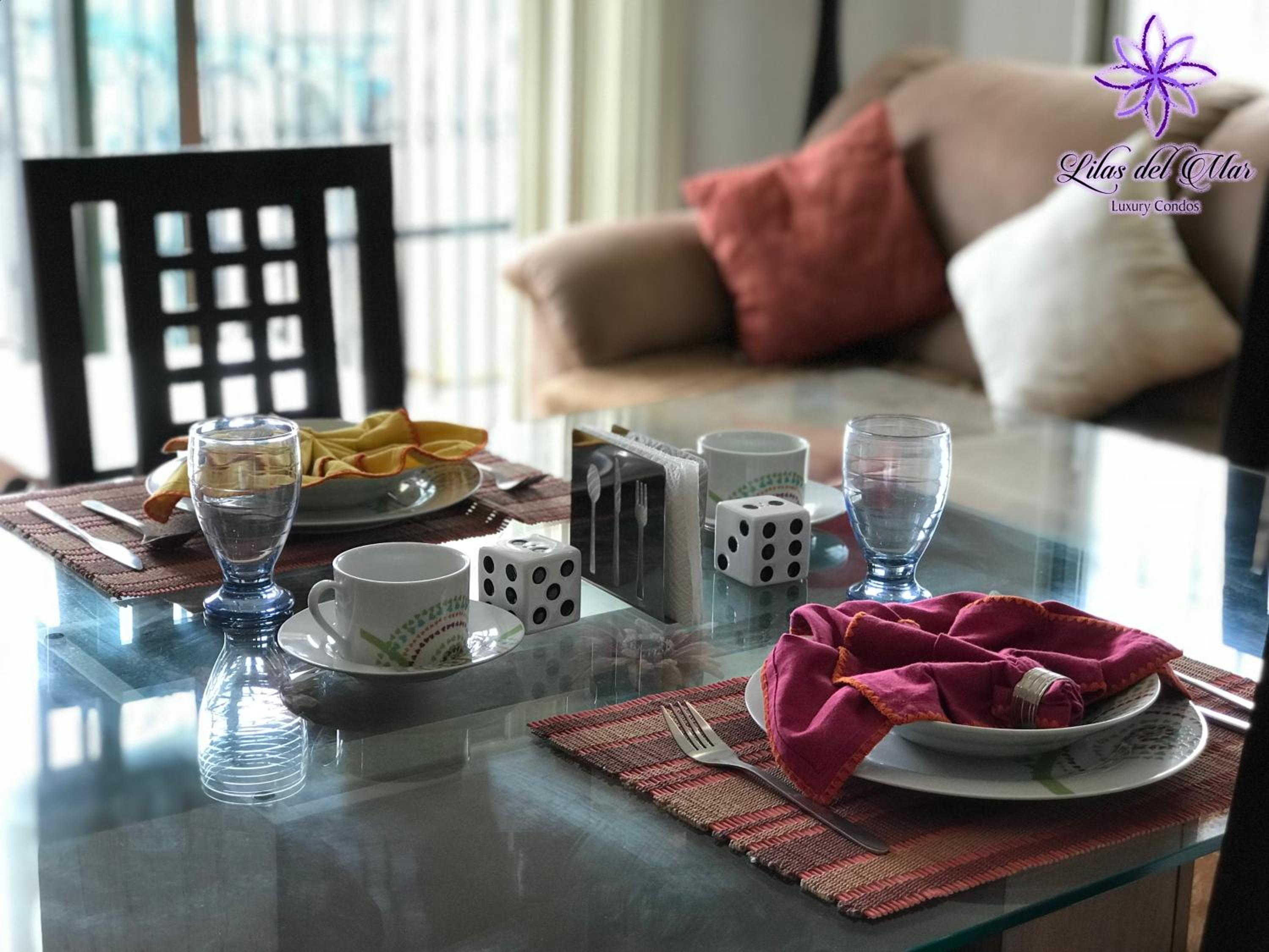 Lilas del Mar Apartments