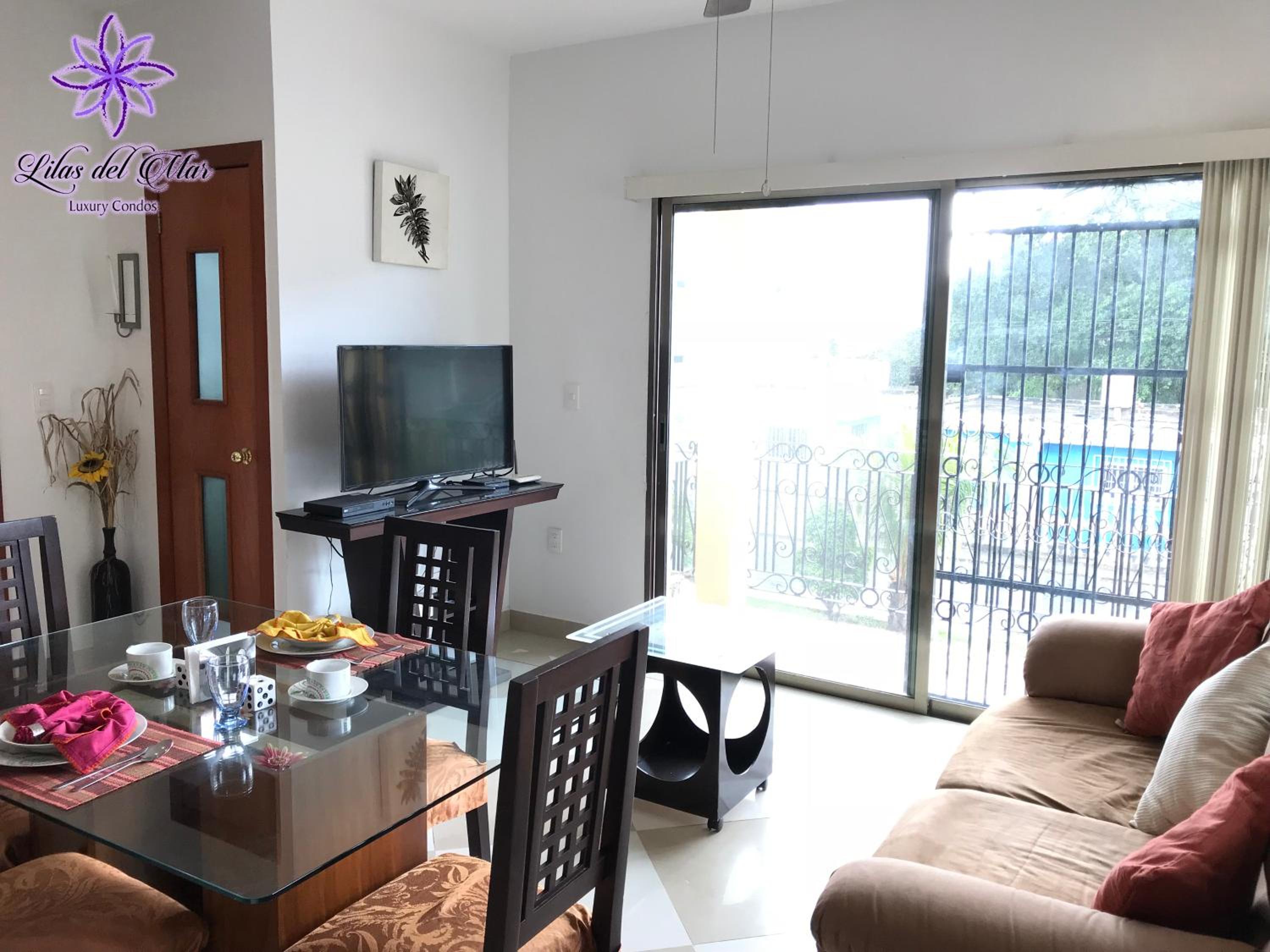 Lilas del Mar Apartments