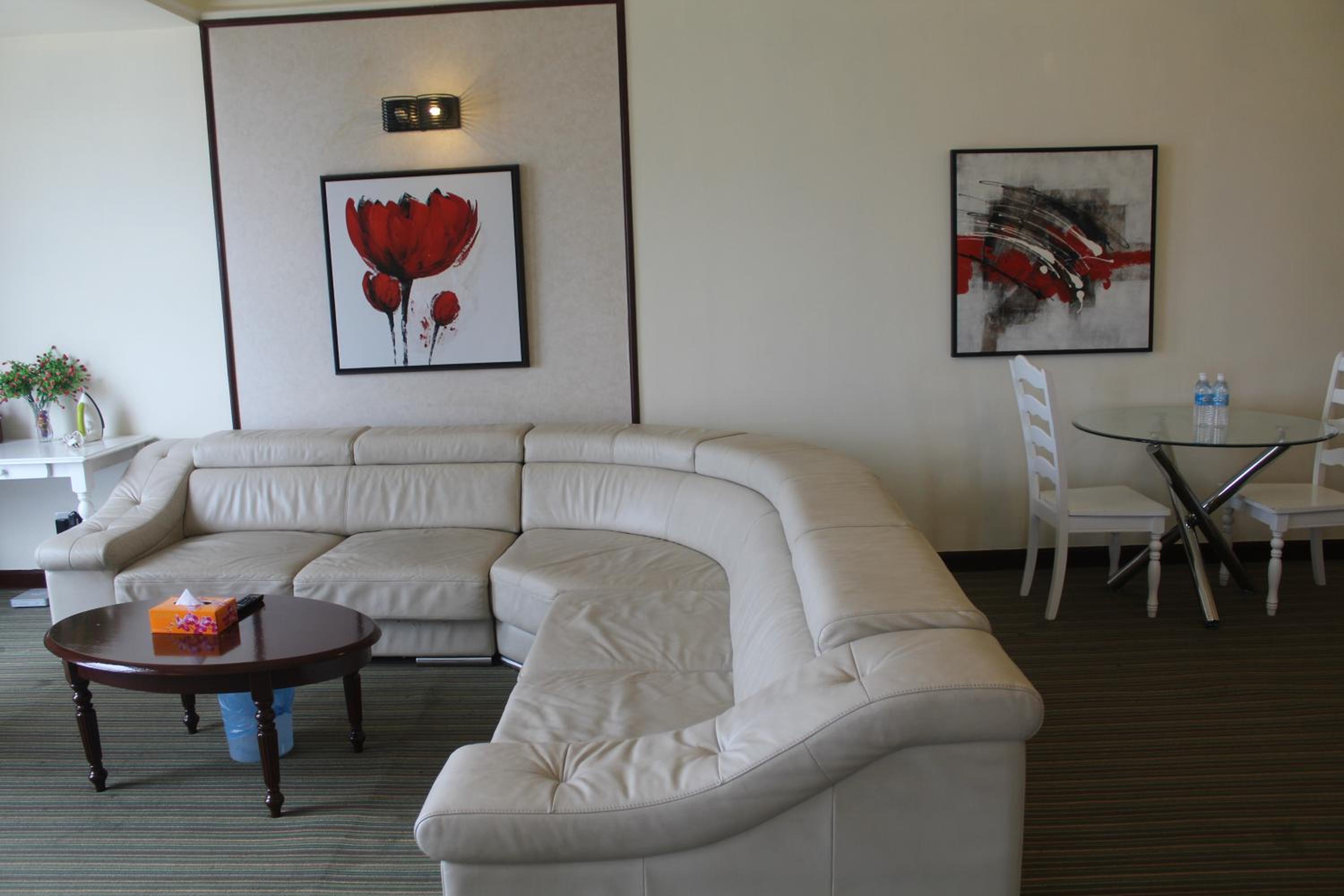 FnF Suite @ Time Square