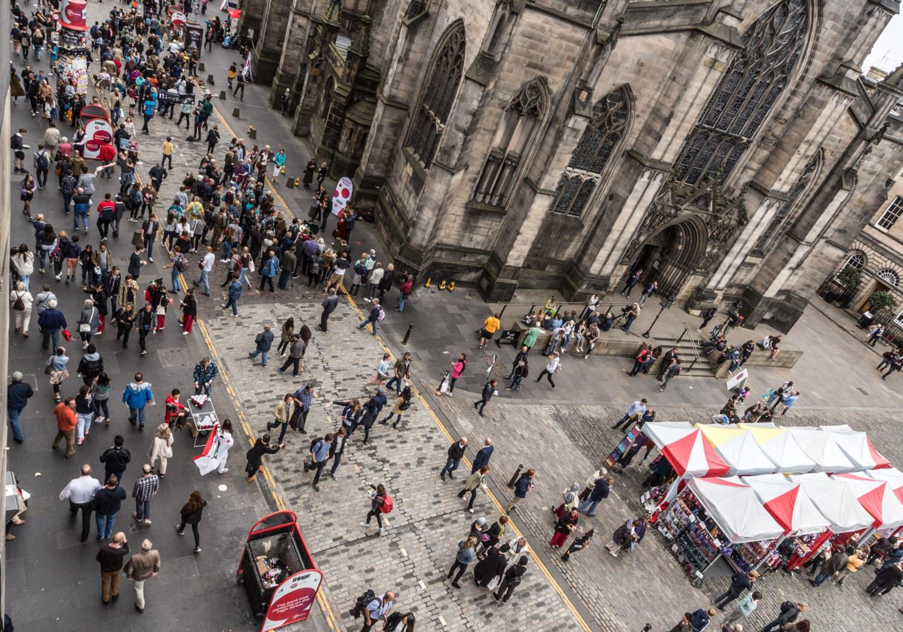 St Giles Royal Mile view 3