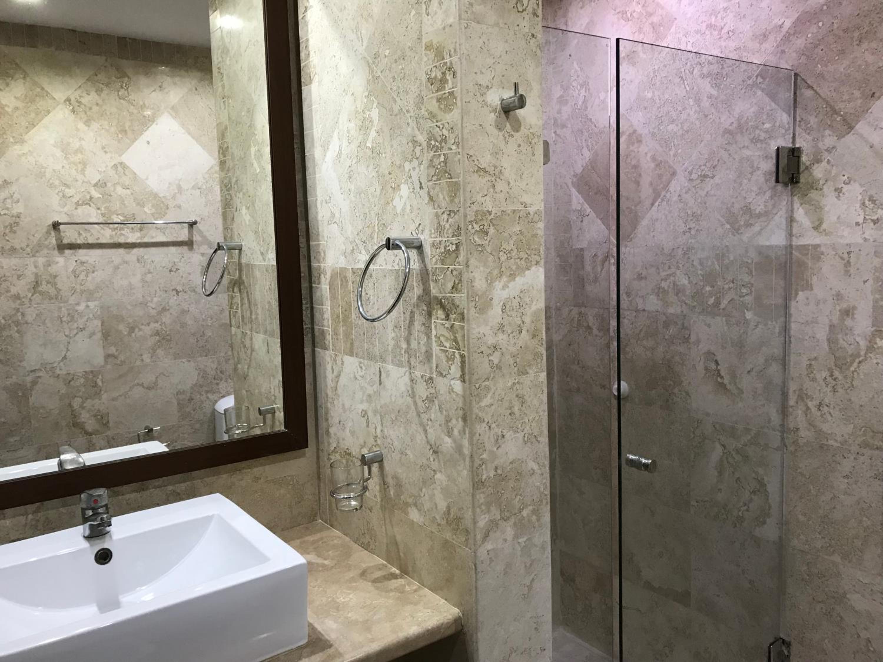Lilas del Mar Apartments