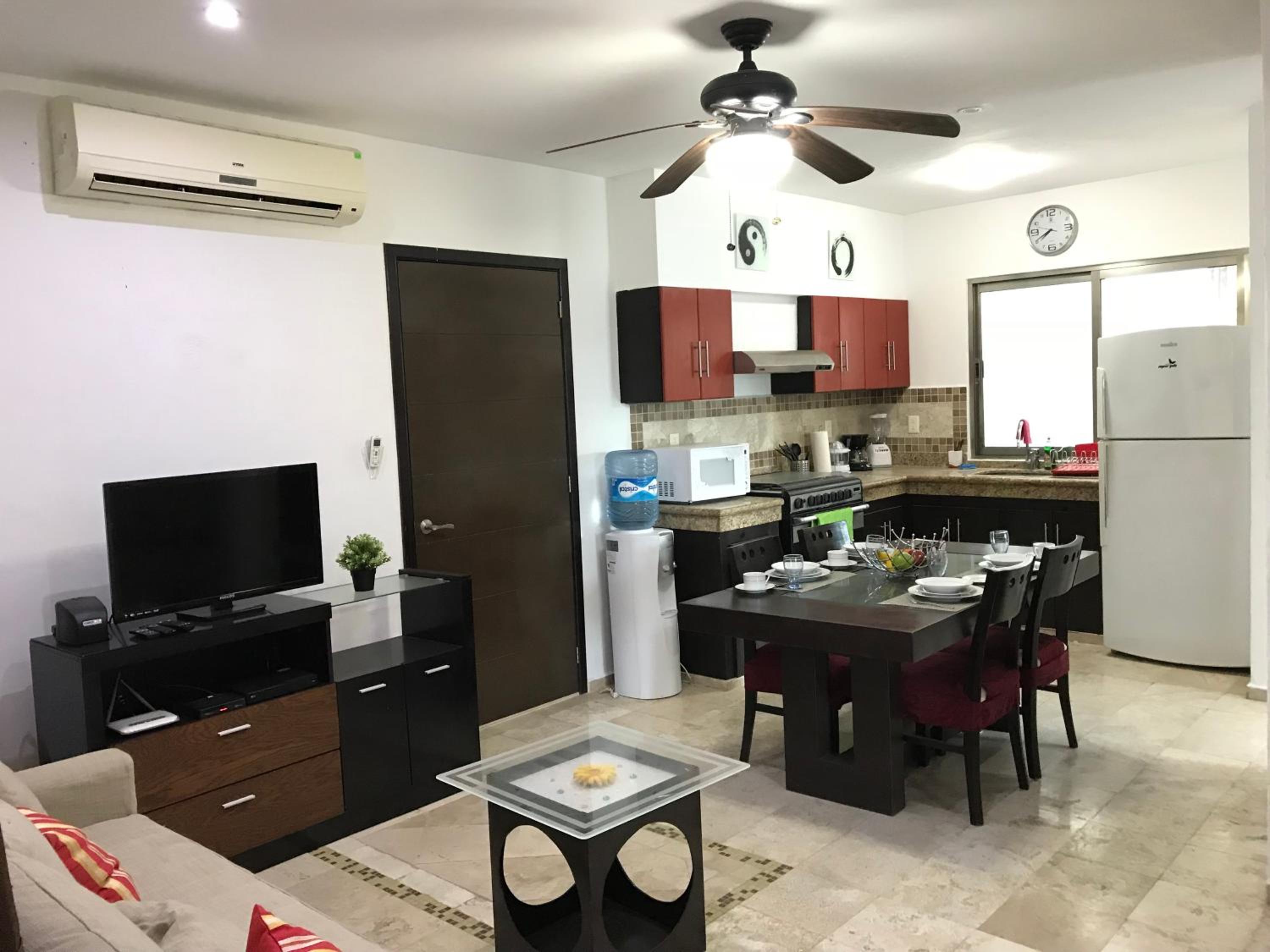 Lilas del Mar Apartments