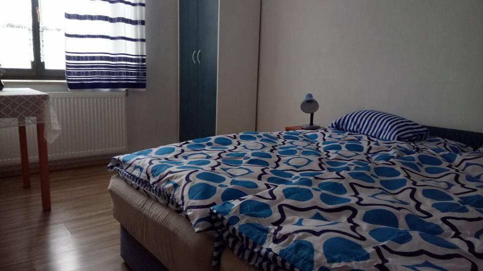 Photo 33