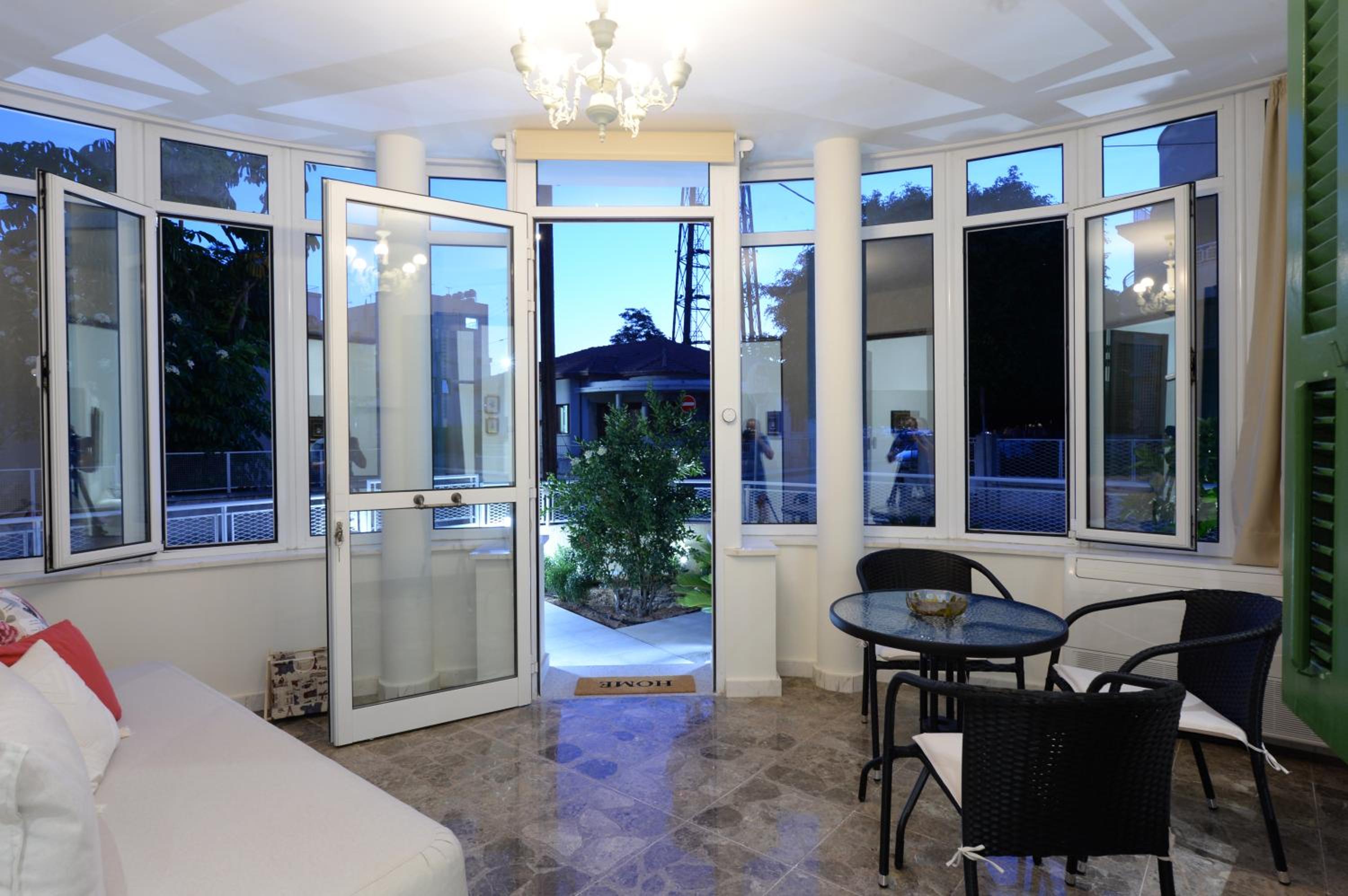 Avgi's Home