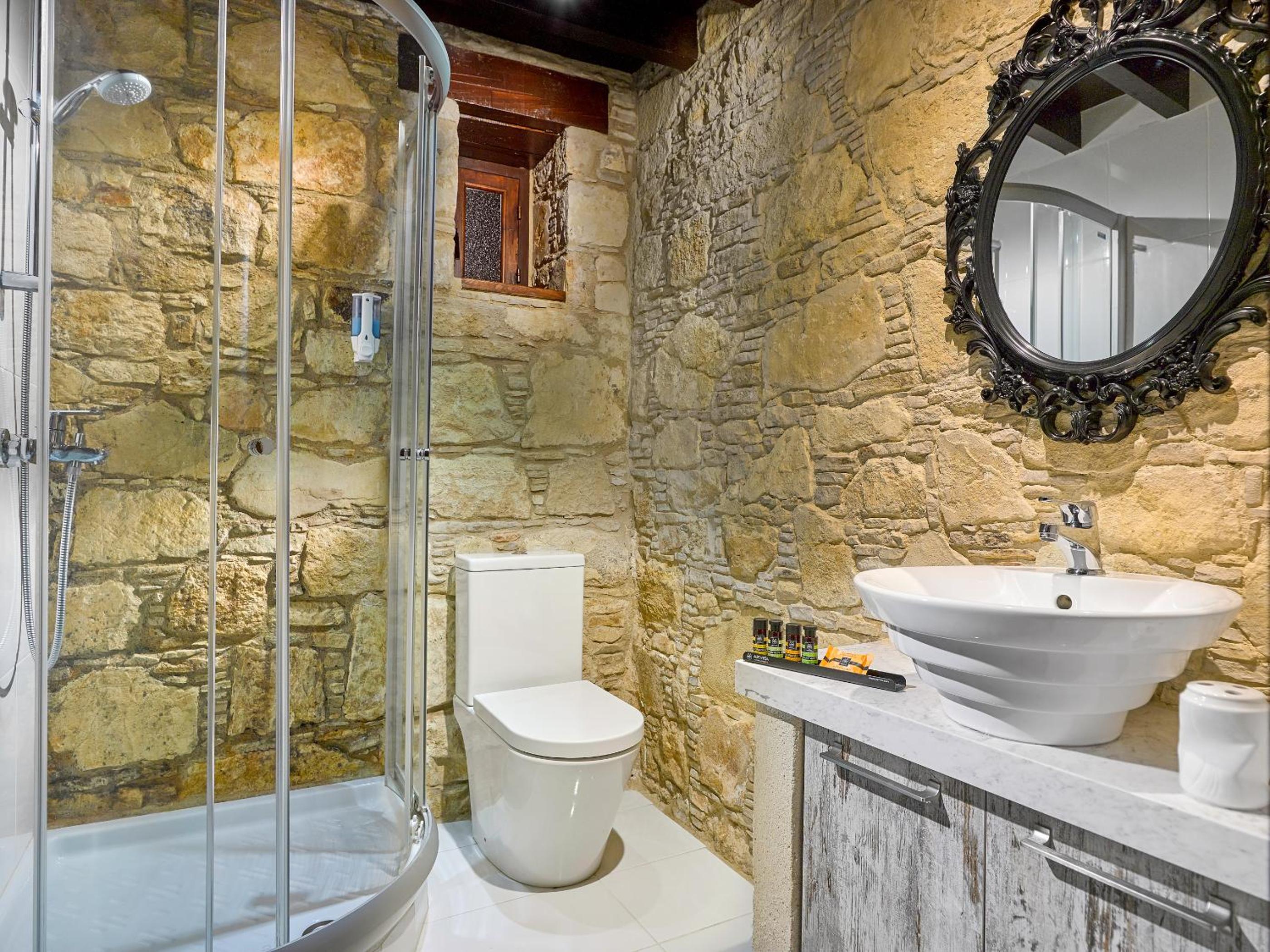 Oinoessa Traditional Boutique Guest Houses