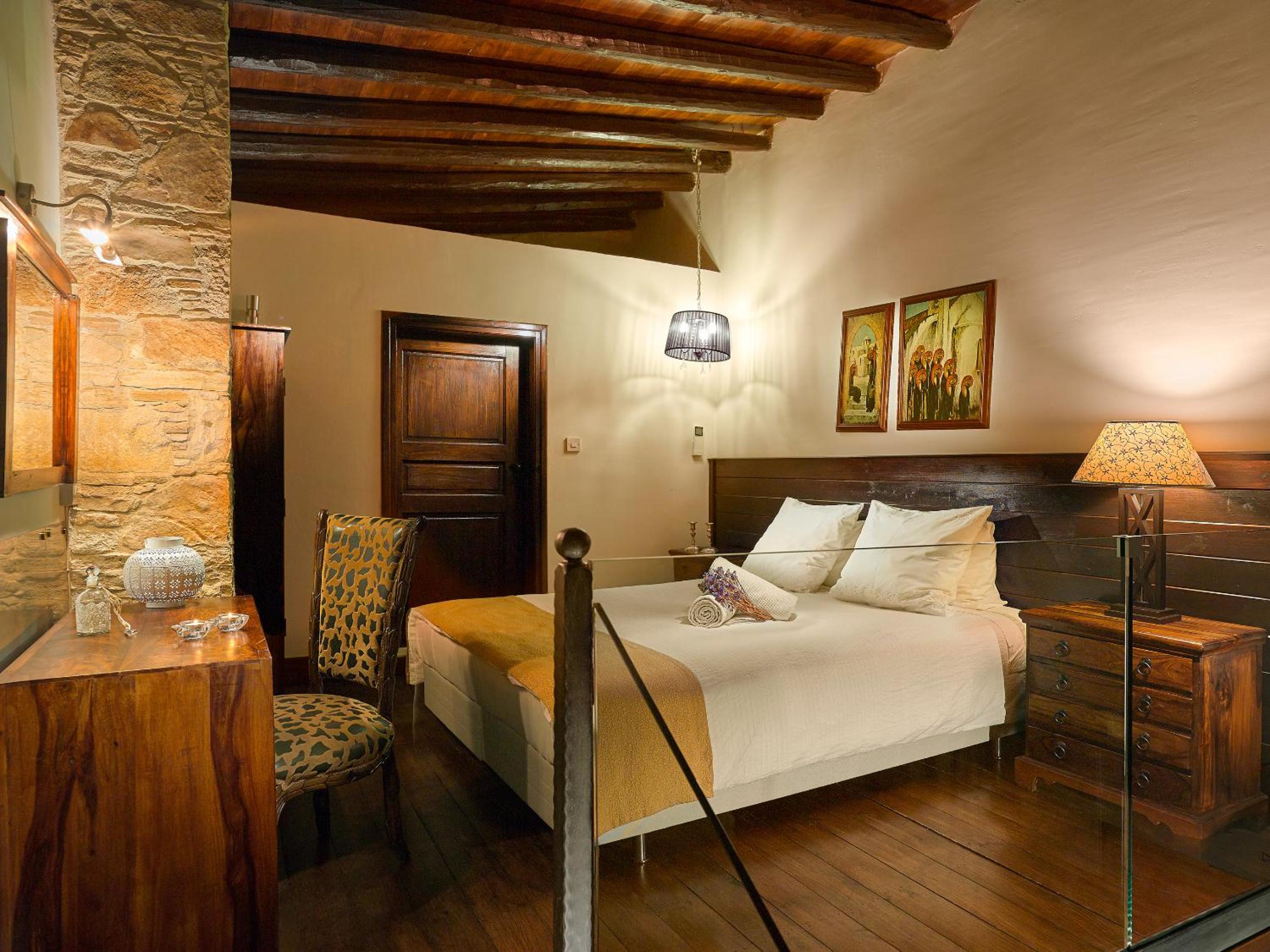 Oinoessa Traditional Boutique Guest Houses