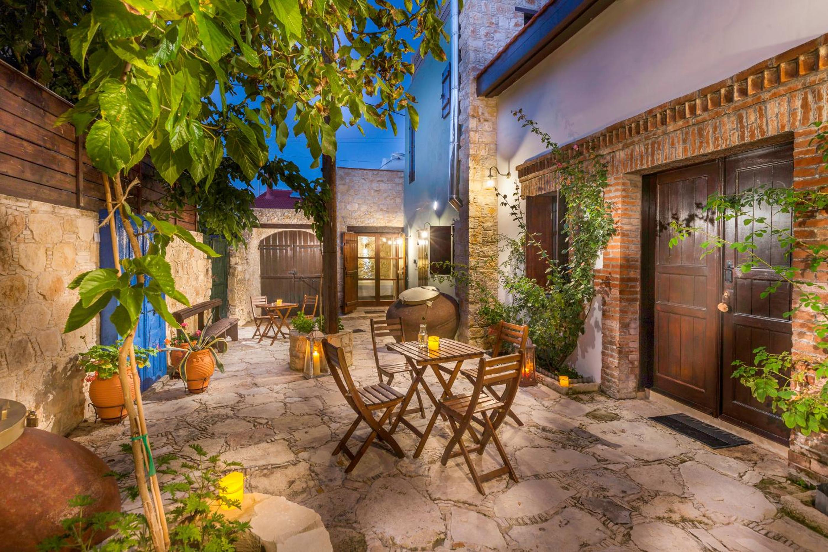 Oinoessa Traditional Boutique Guest Houses