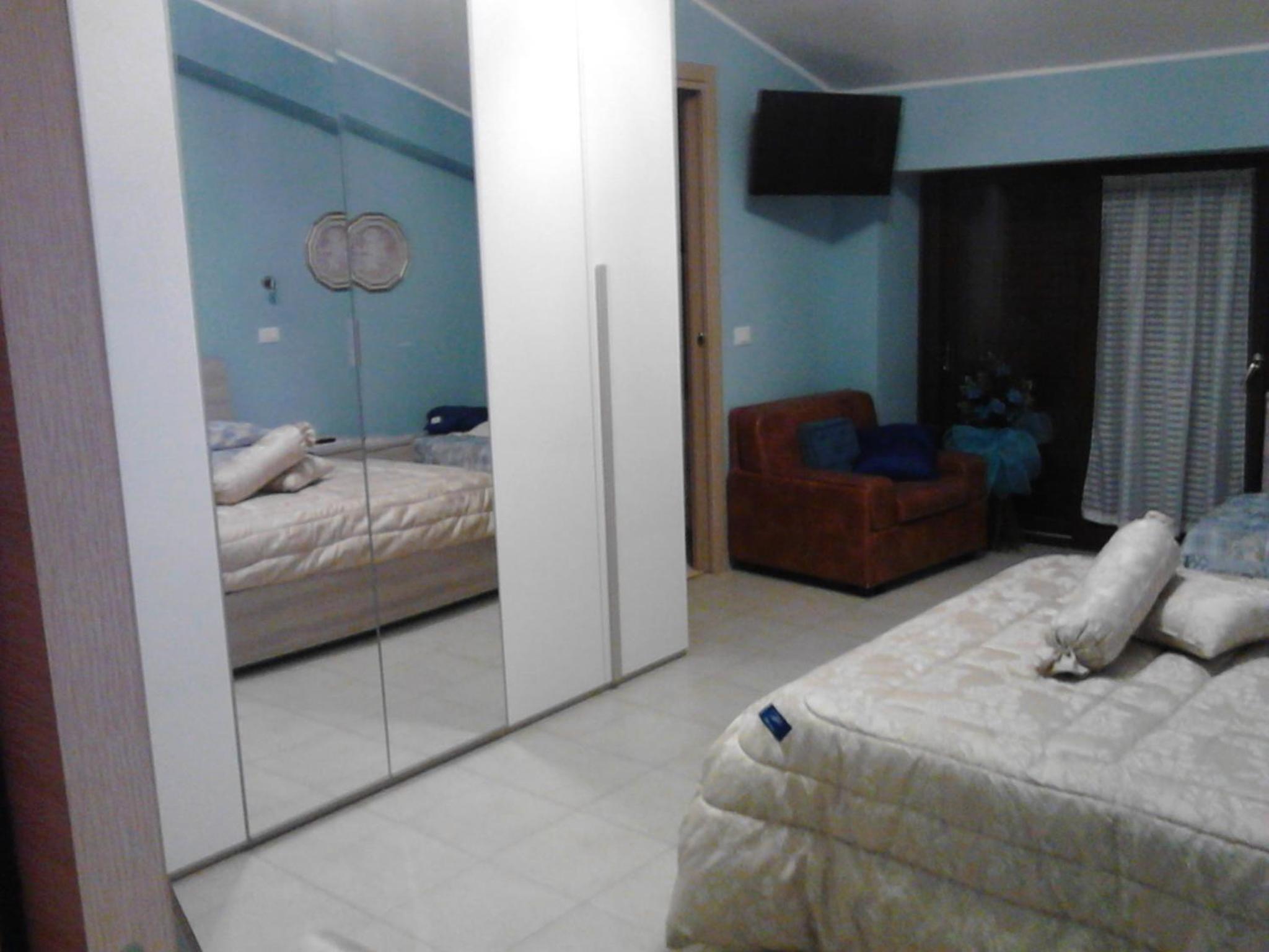 Photo 36