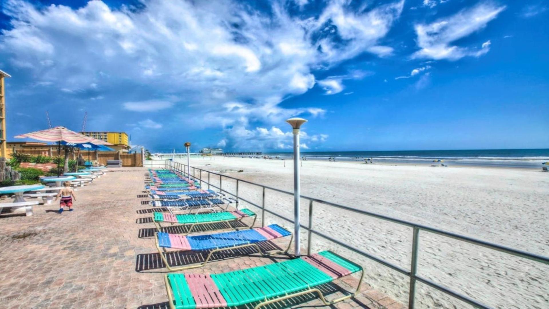 Ocean View - Direct Ocean Front-Pool Is Open