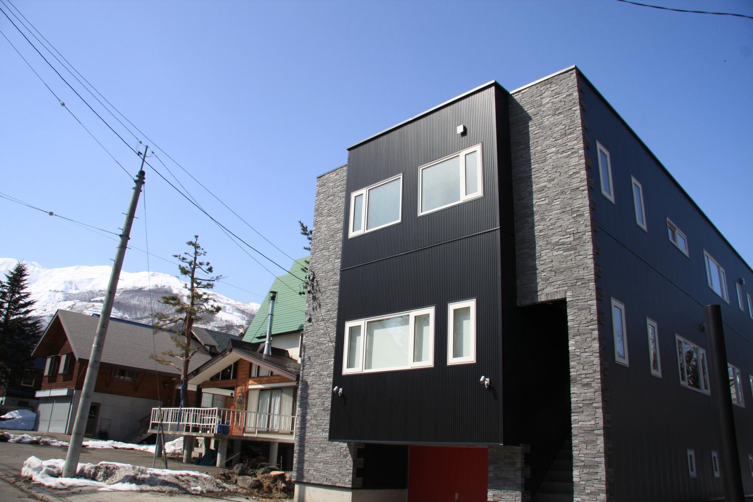 Echoland Apartments