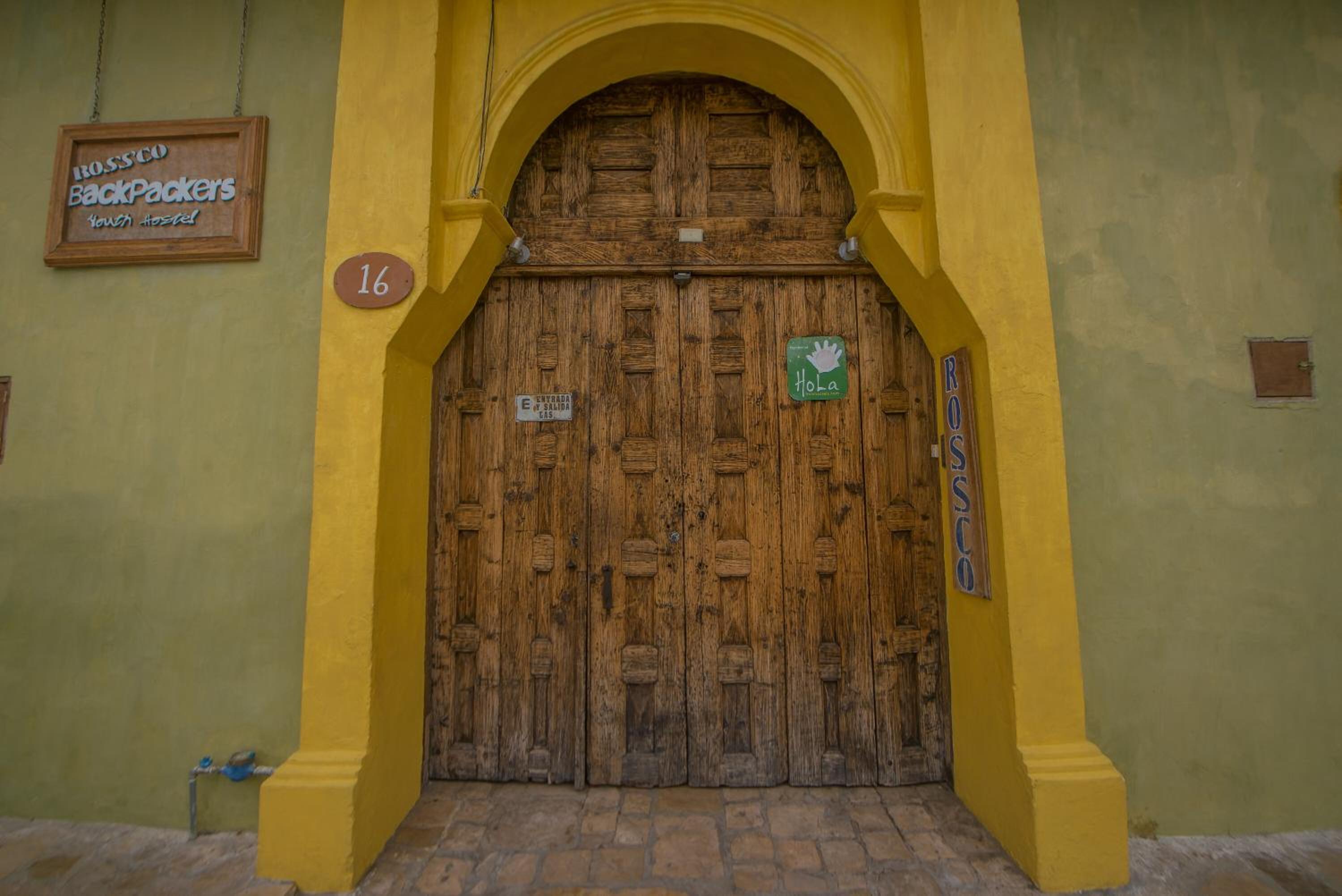 Rossco Hostel & Hotel