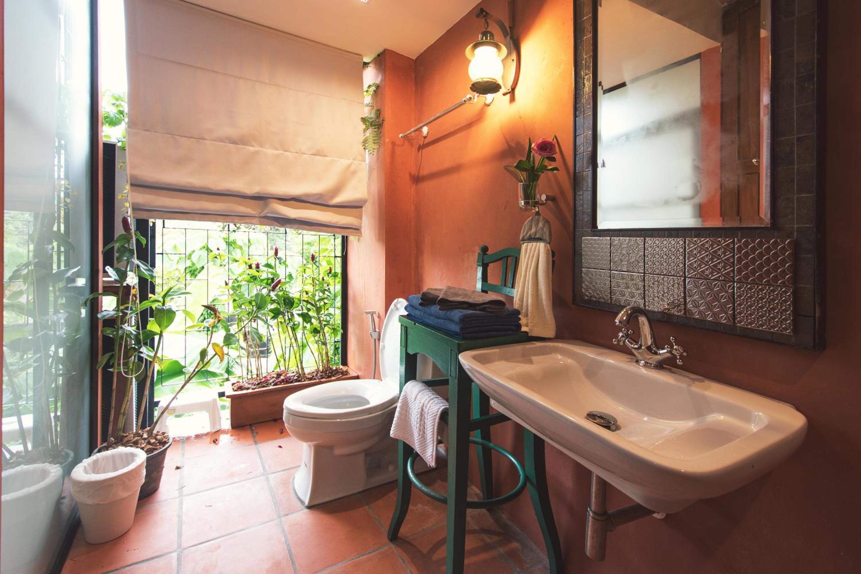 2ROOMS Boutique House