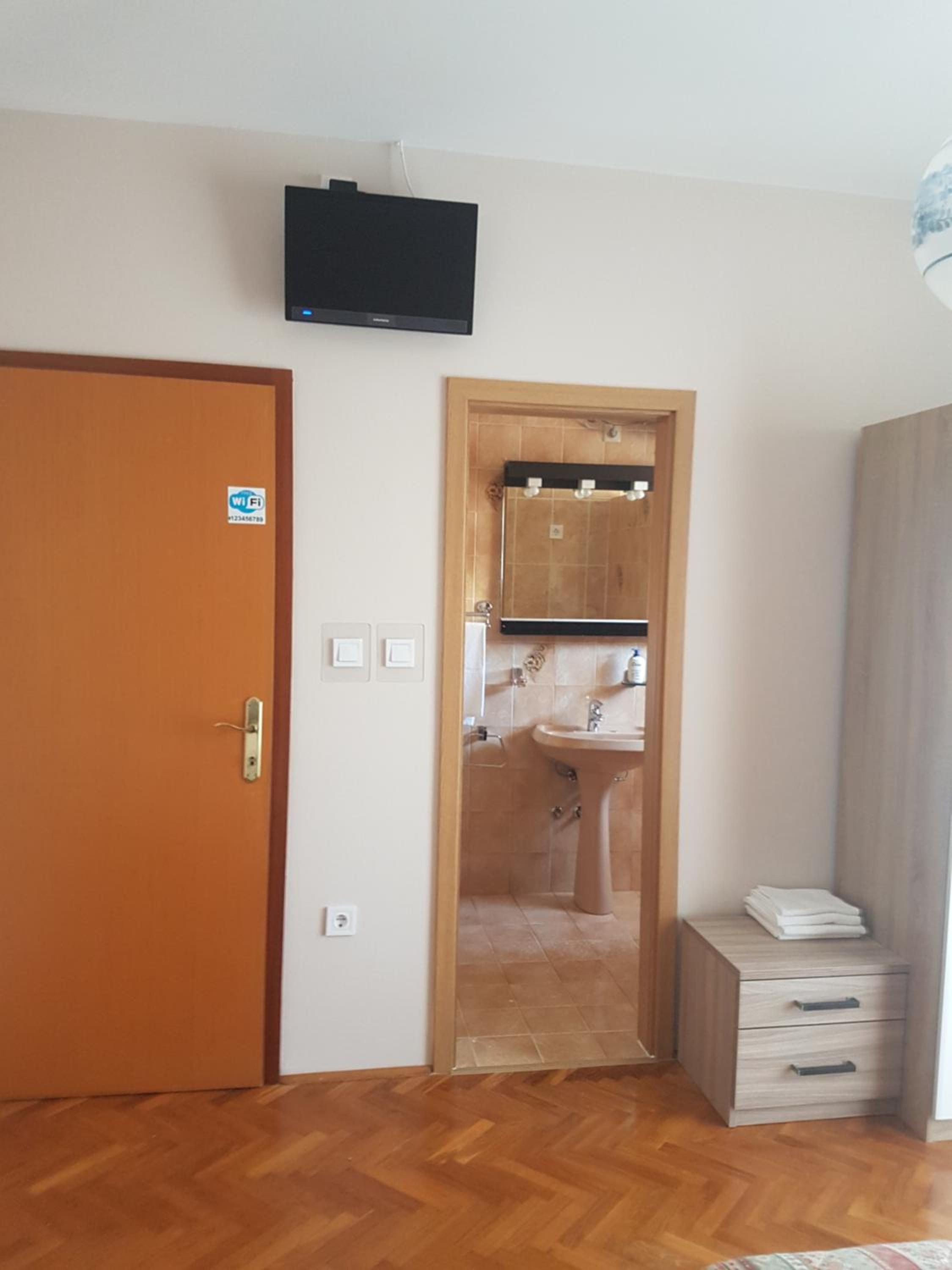 Guest House Mrvčić