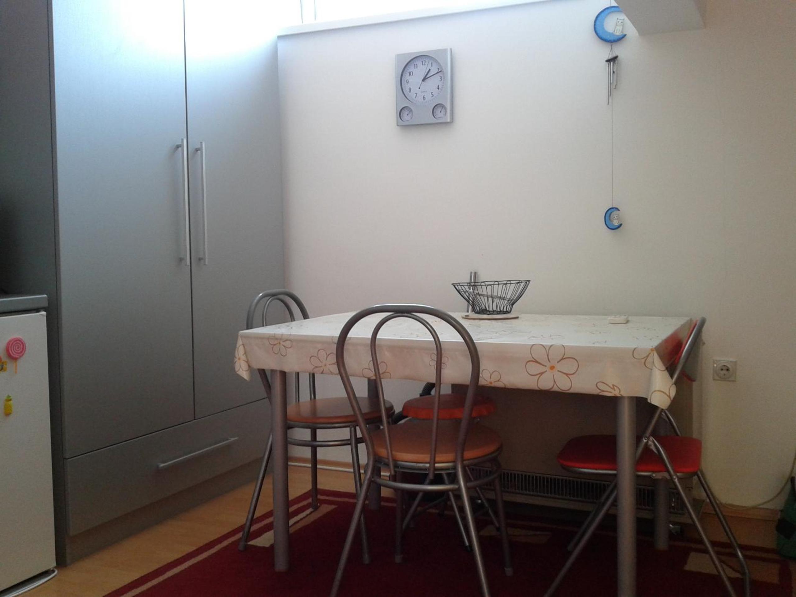 Studio Pinos view 5