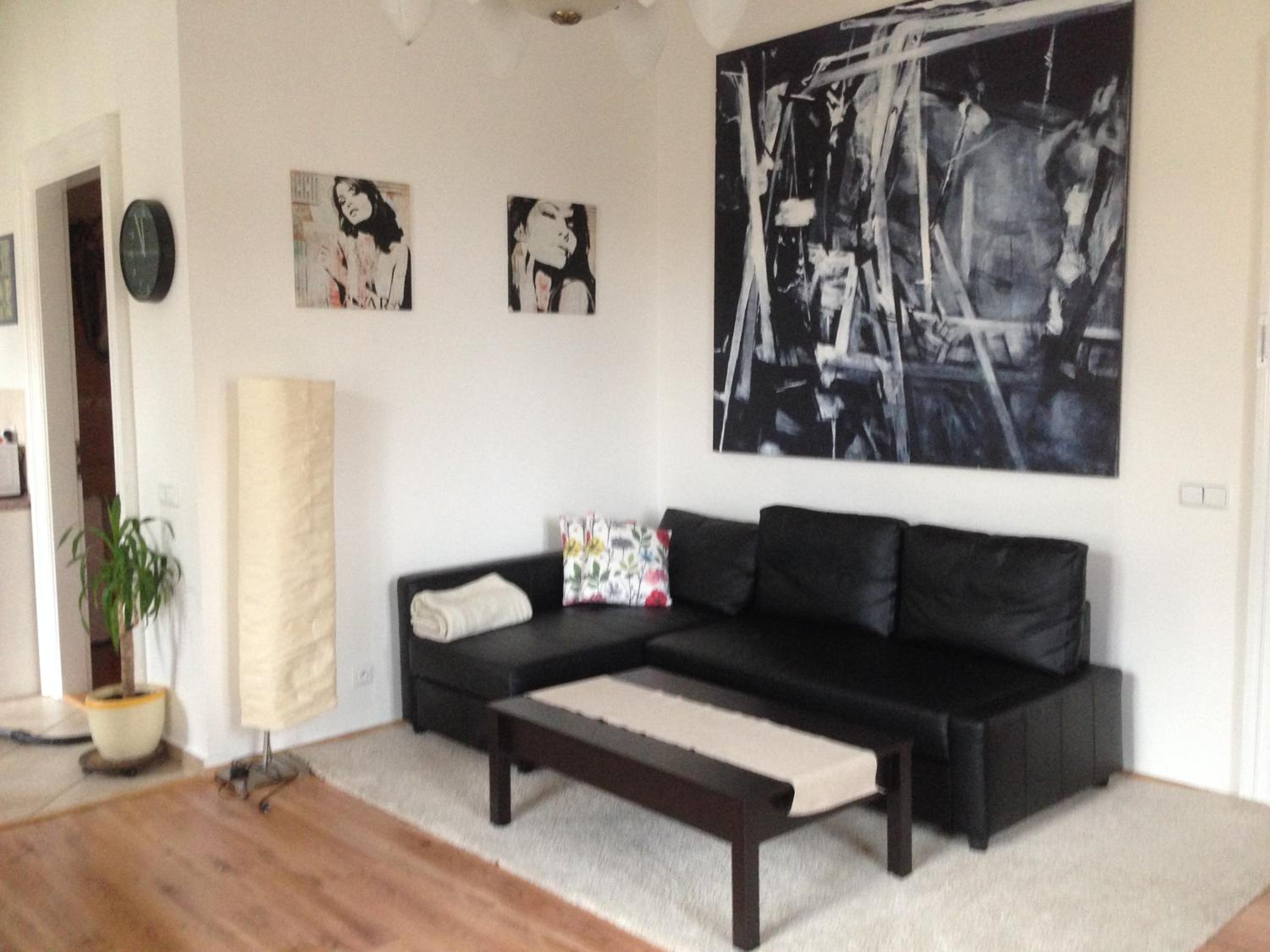 Exclusive apartment on Zborovska