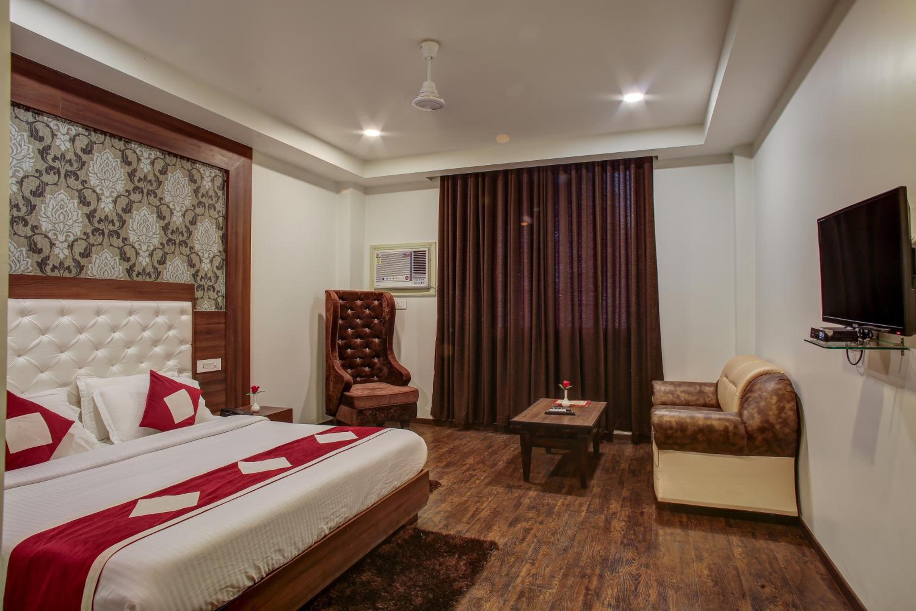 Katra Vacations - Hotel The Royal Krishna - Property Image 5