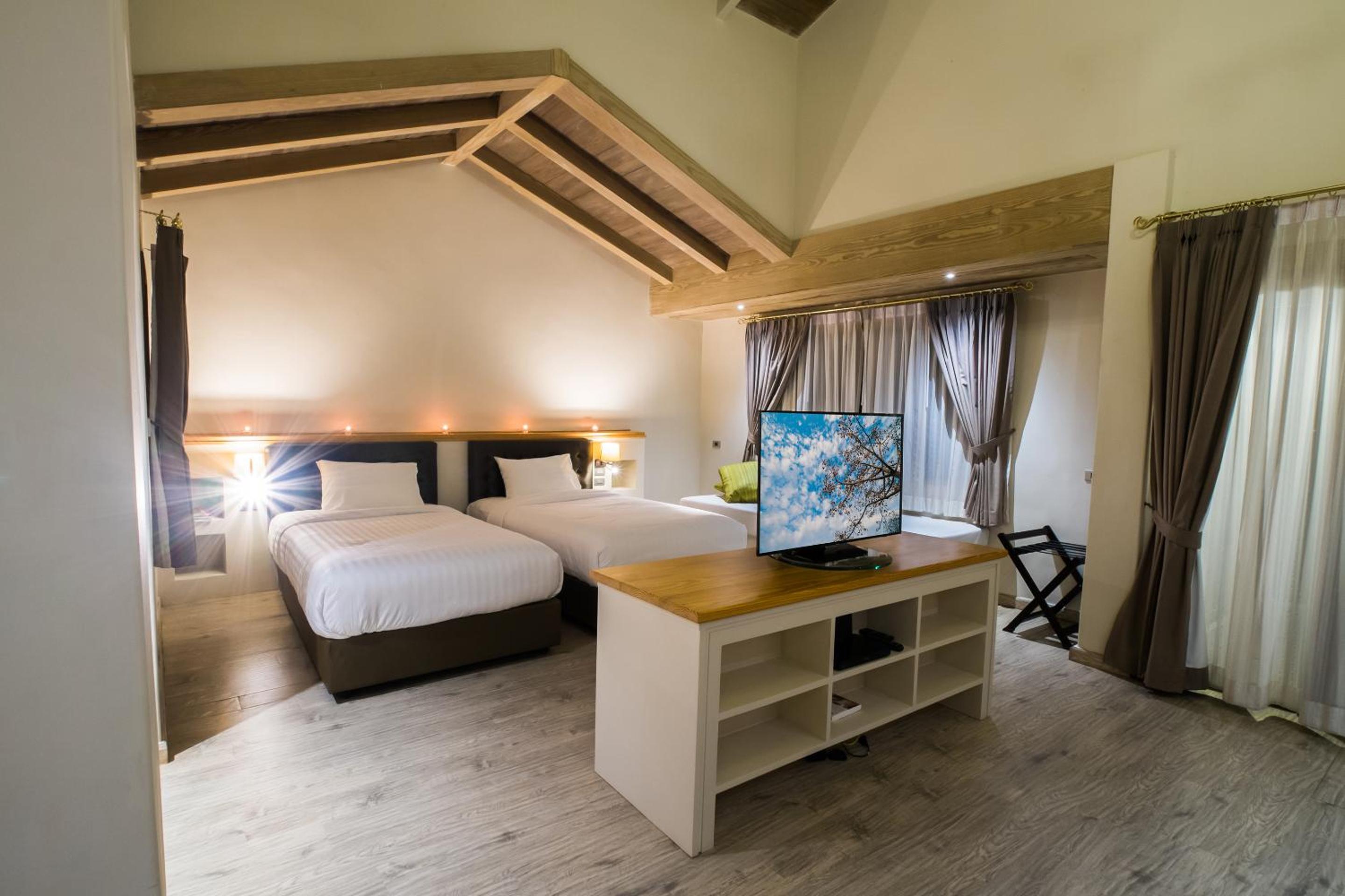 Mela Garden Retreat Cottage