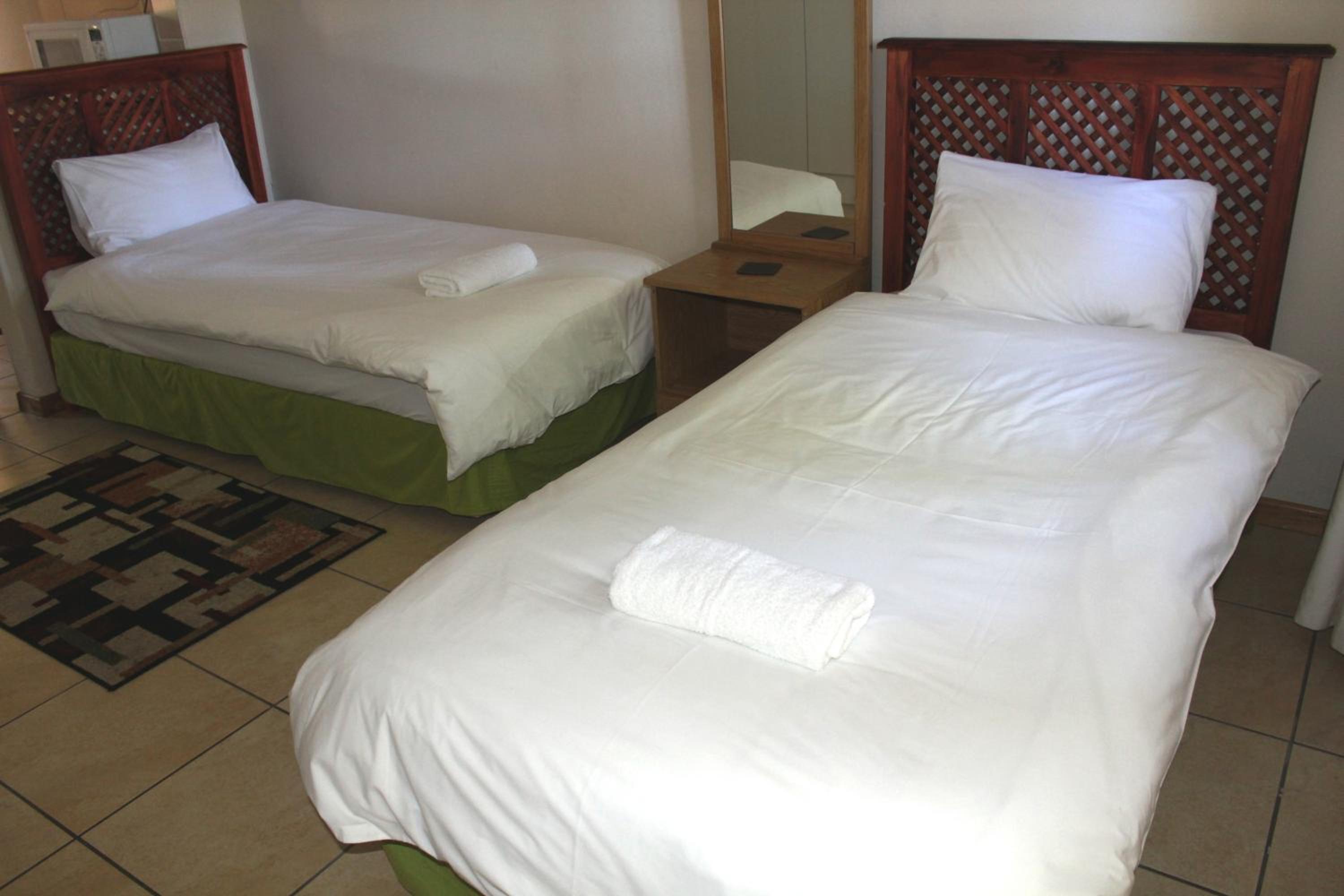 African Aquila Guest Lodge