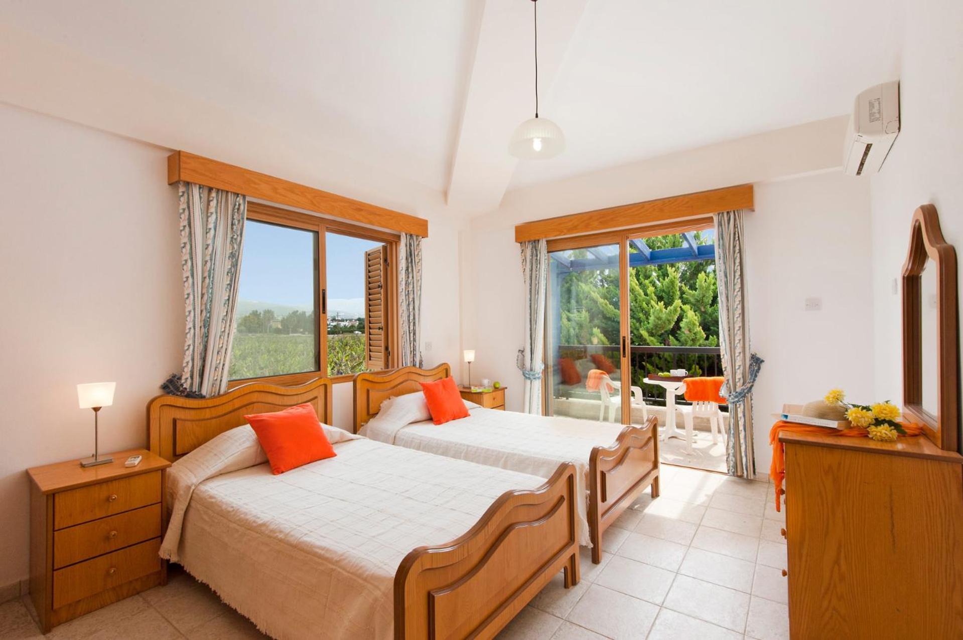 Panareti Coral Bay Villas