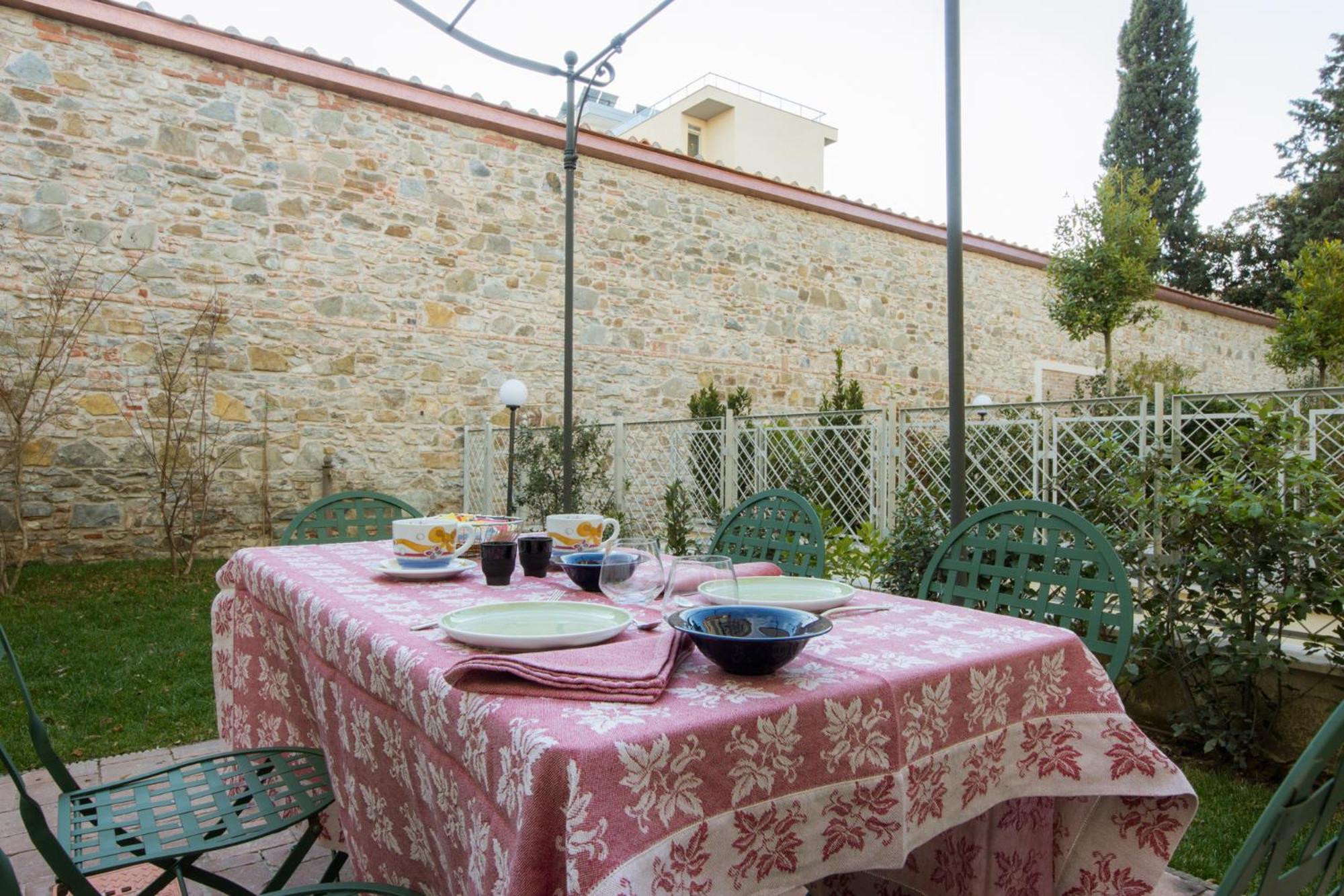 Borgo Guelfo VII