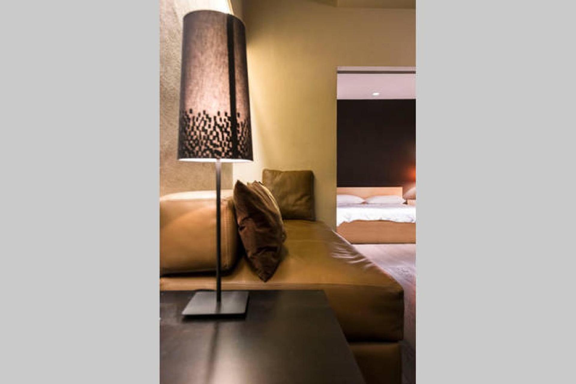 Downtown Luxury Apartment photo 2
