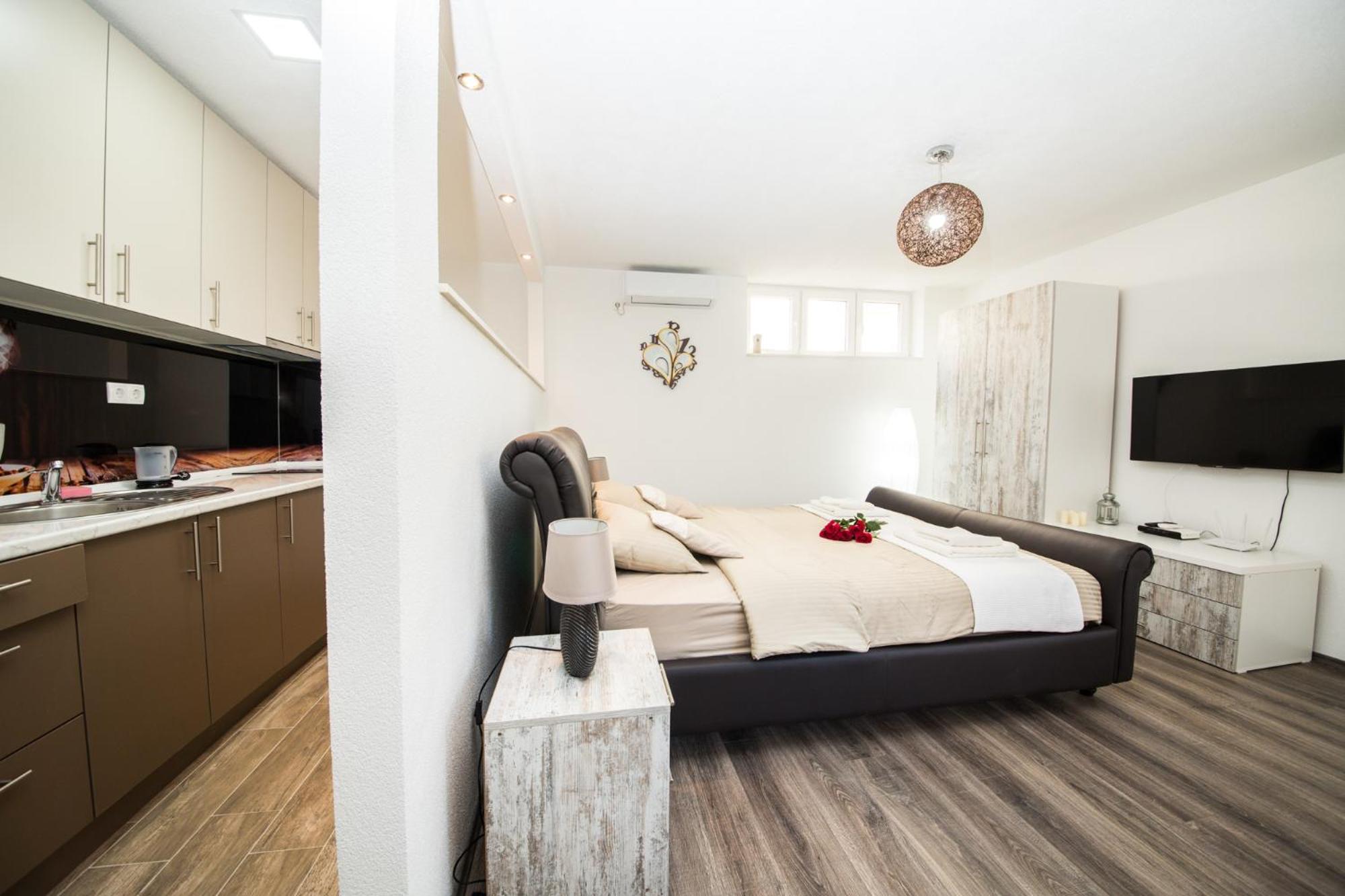 Studio apartman Centar