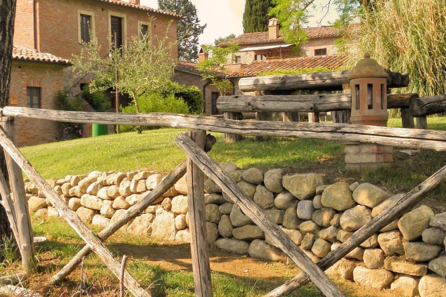 Agriturismo Borgo Santa Maria