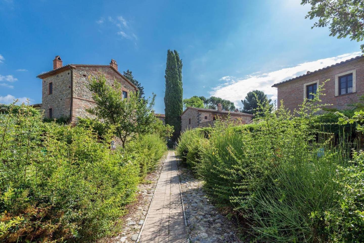 Agriturismo Borgo Santa Maria