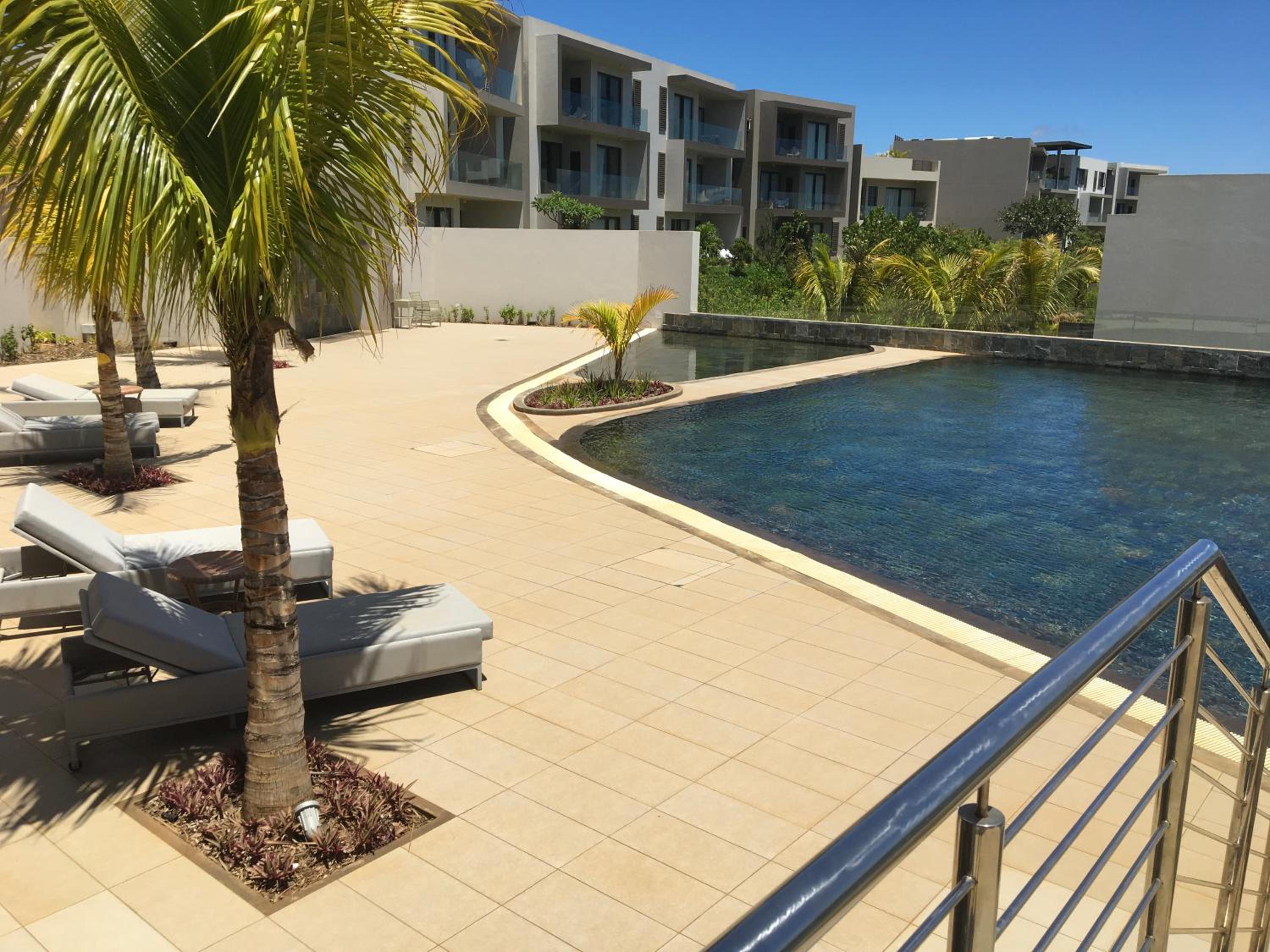 Azuri Residence