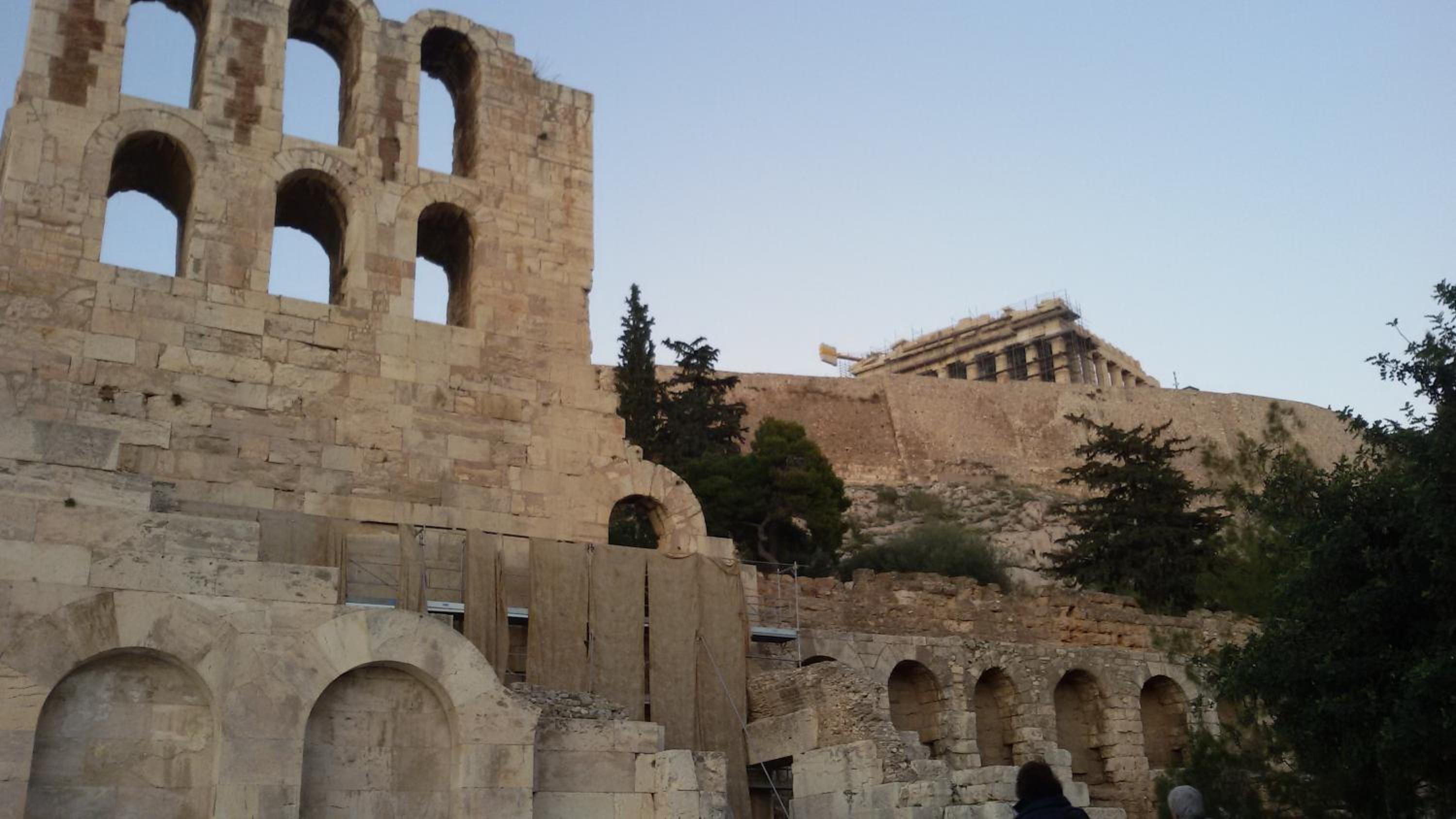 Elegant House Under Acropolis