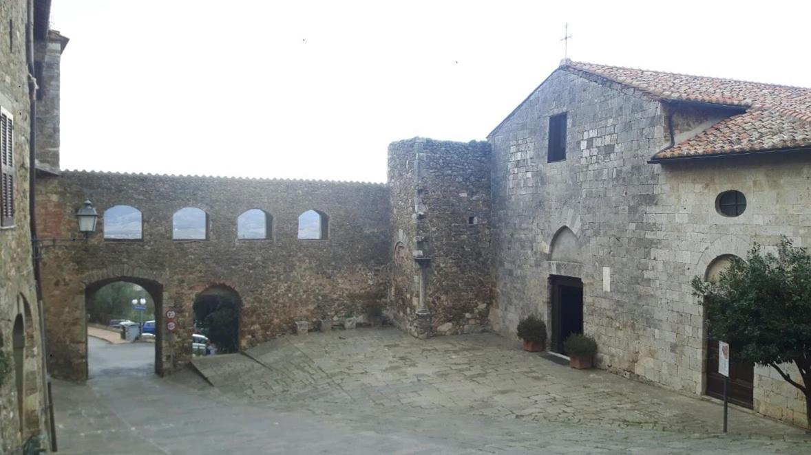Photo 21