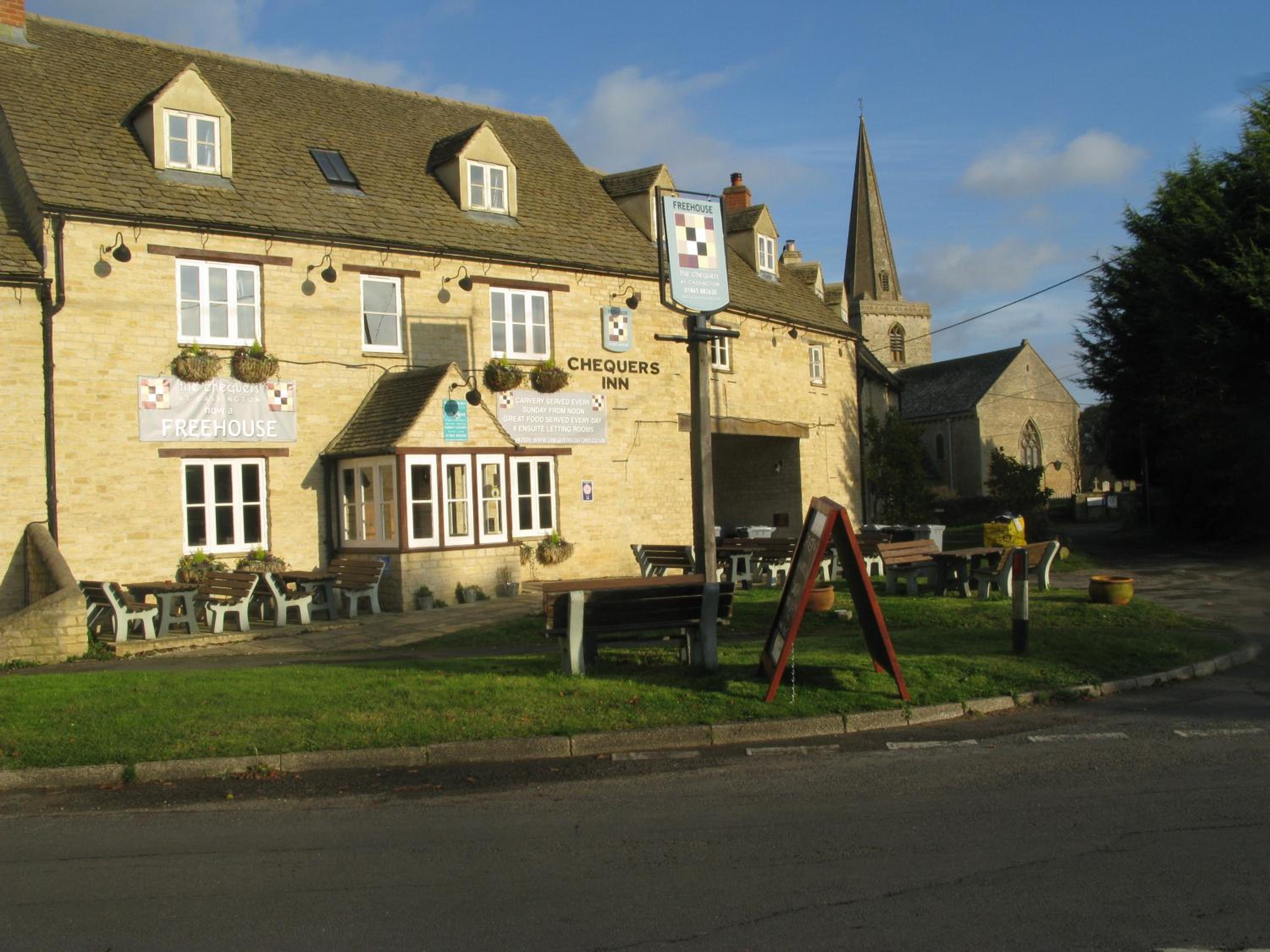 Hotel The Chequers Inn - Image 1