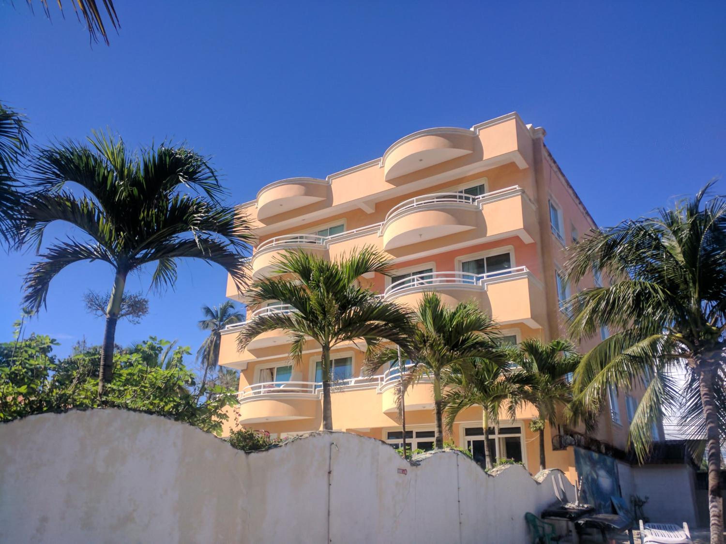 Juan Dolio Vacations - Aparta Hotel Caribe Paraiso - Property Image 1