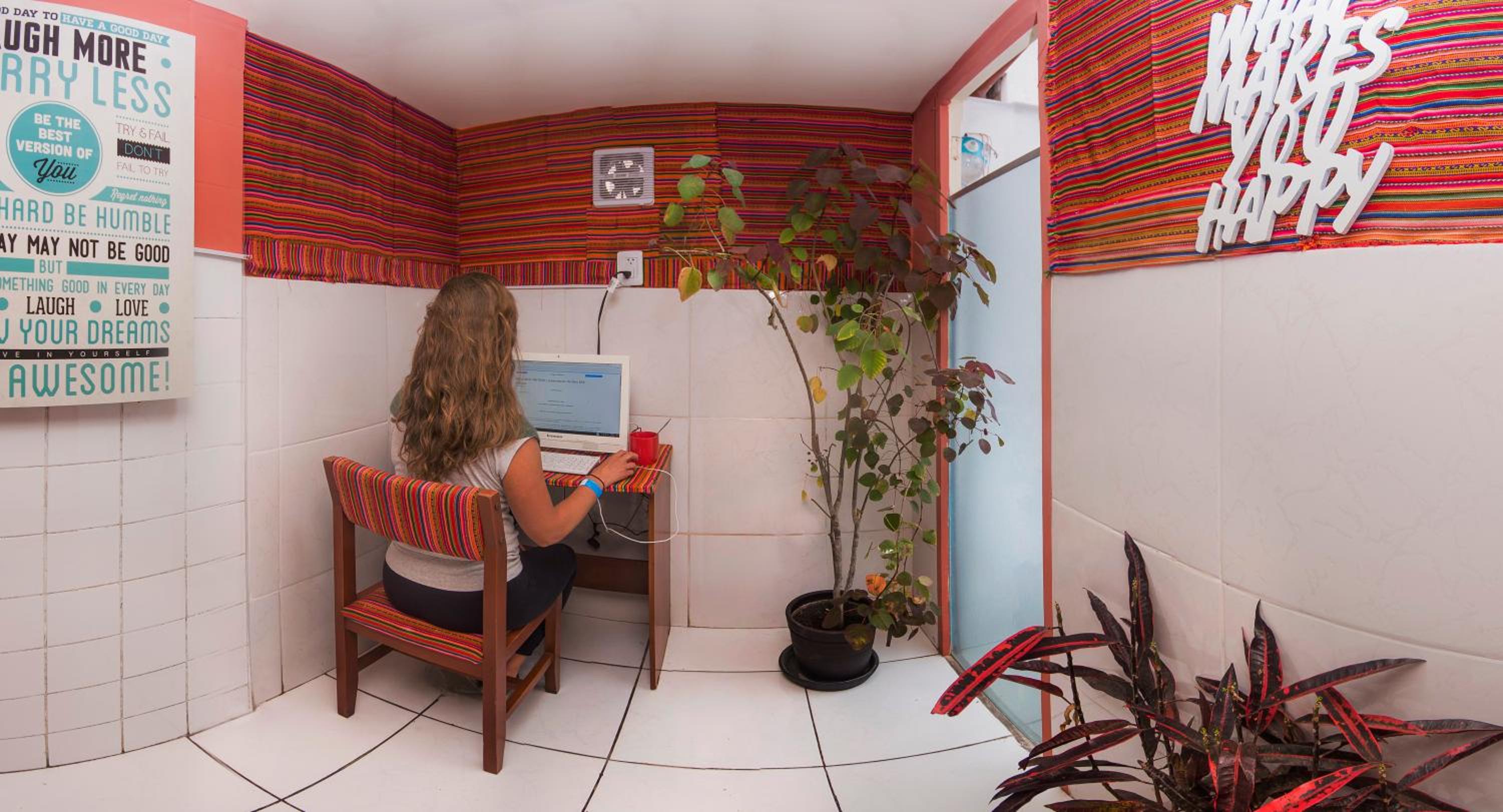 Waikiki Hostel