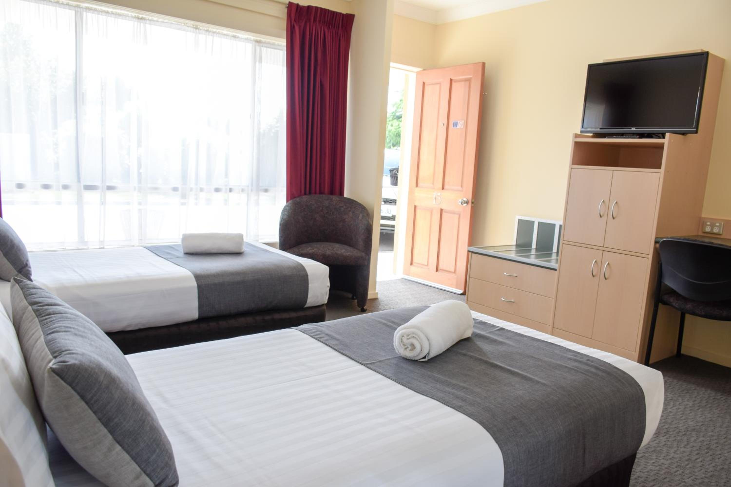 Beachway Motel