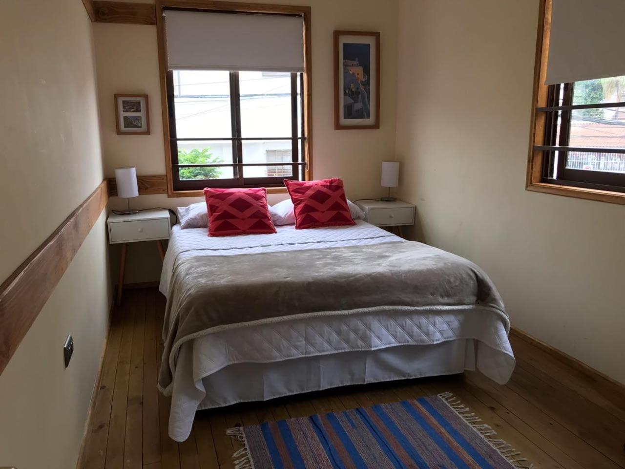 Hostal My House
