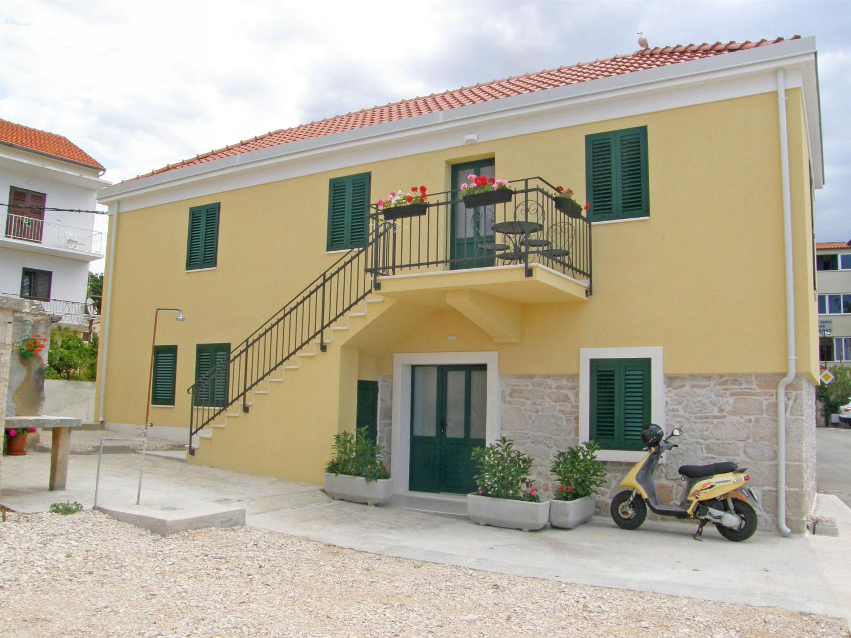 Apartments Mare view 2