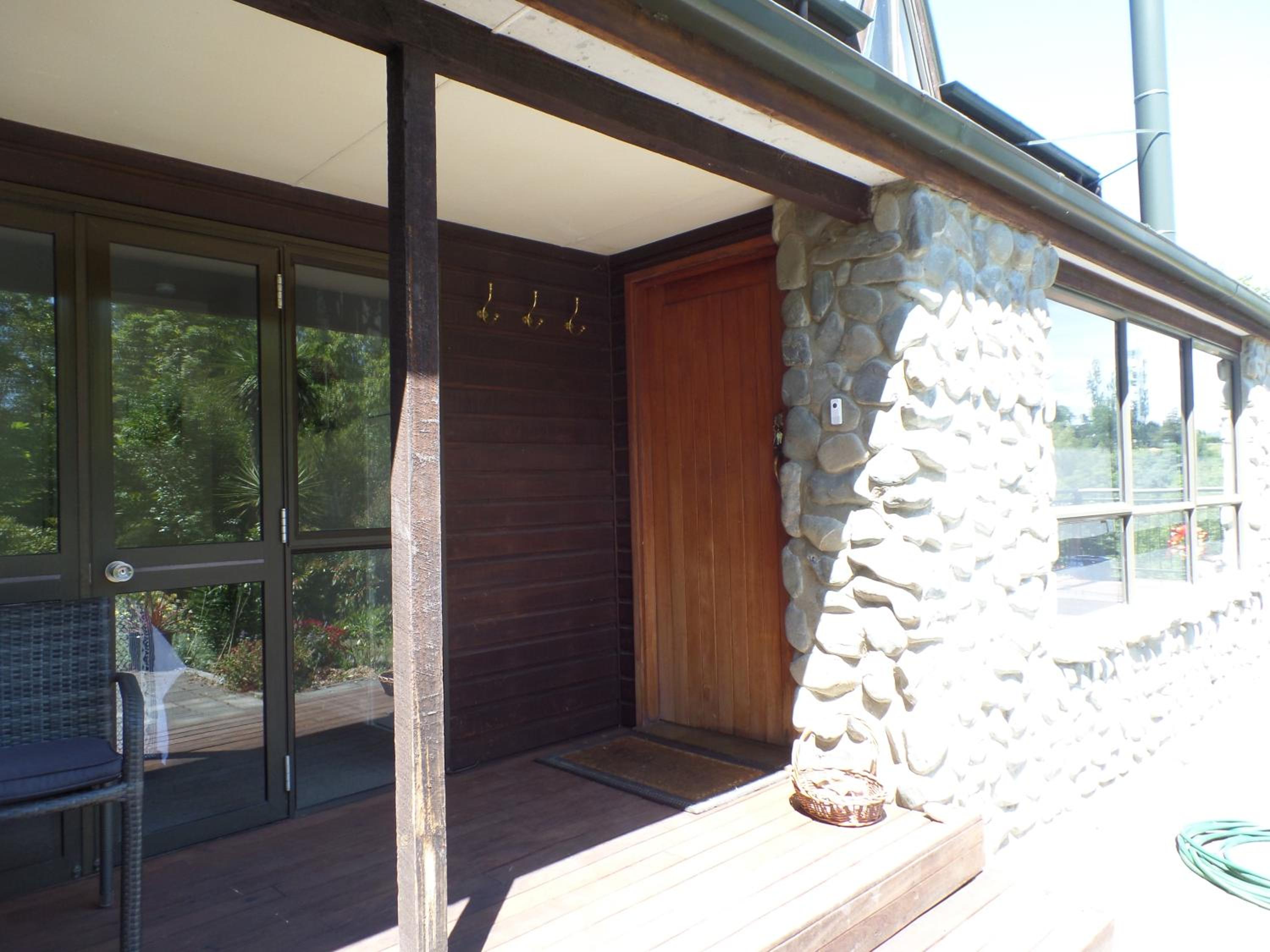 Riverstone House